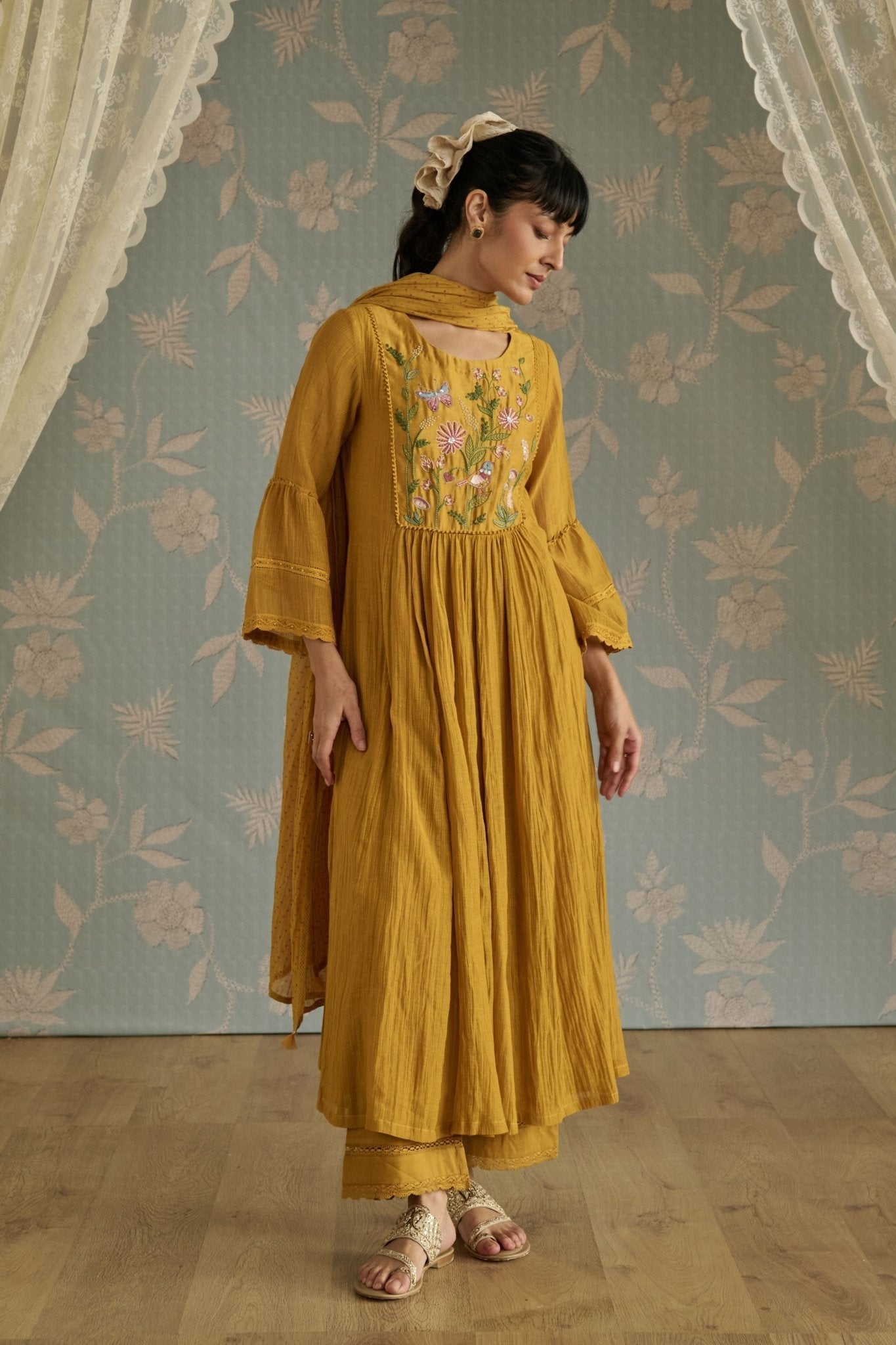 Yellow Sairah Kurta Set - Kritika Dawar - Elahe