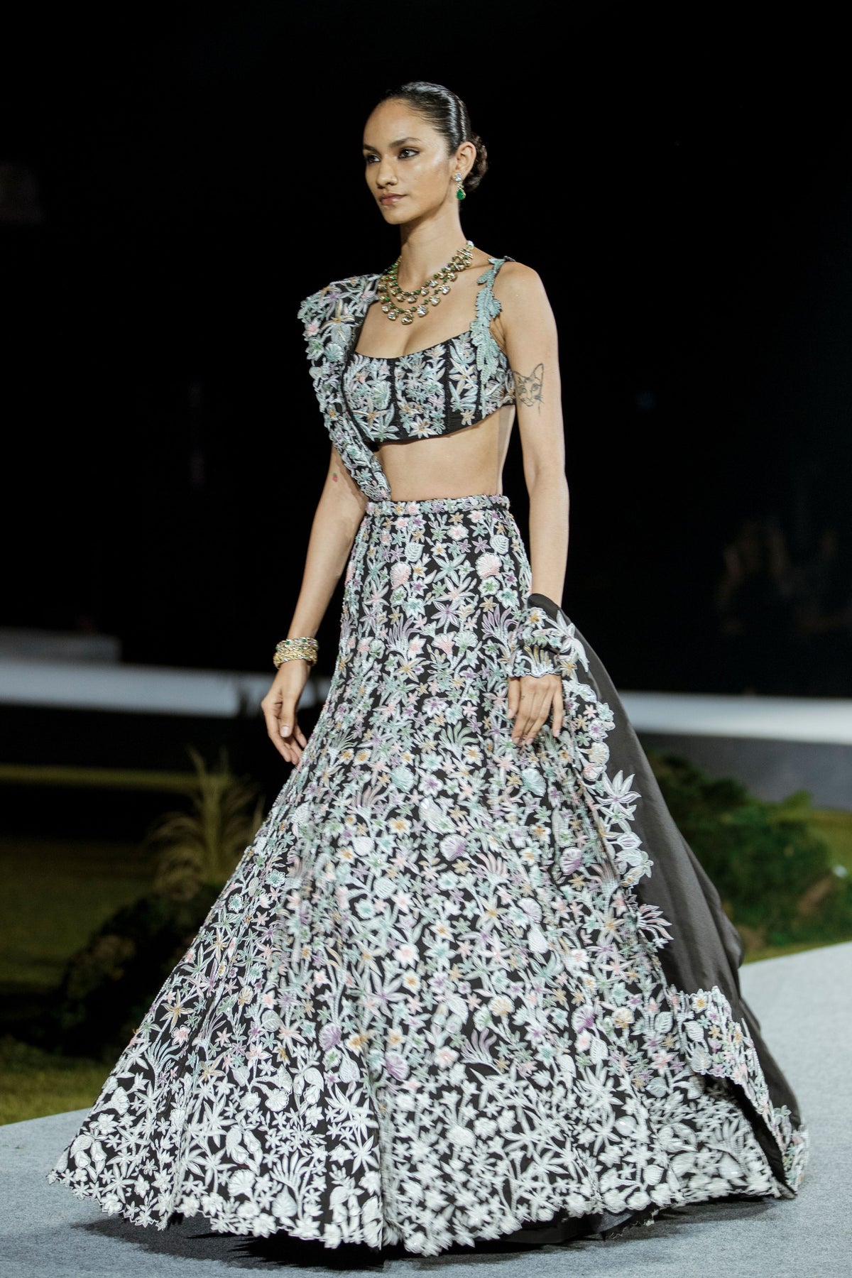 Vivien Lehenga Set