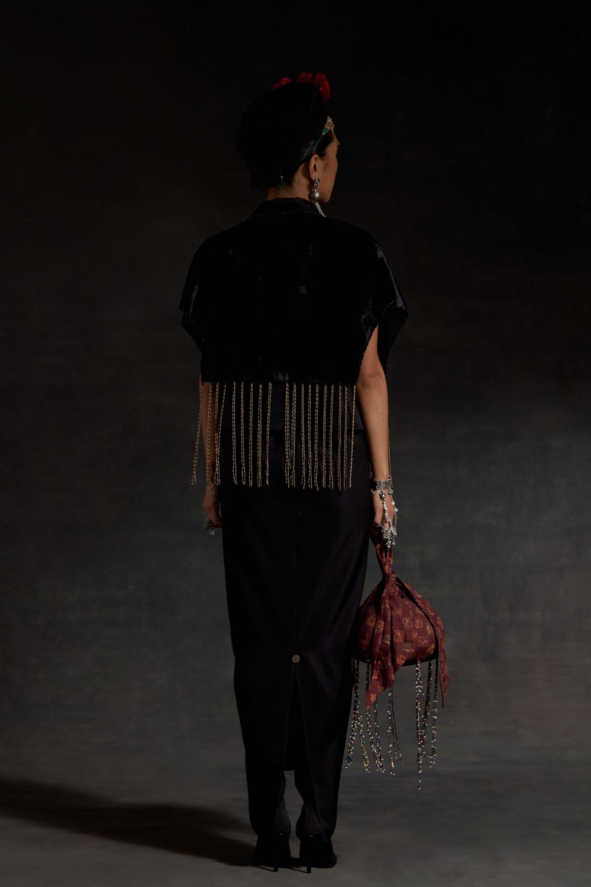 Surmai Zoa Cropped Trench Set