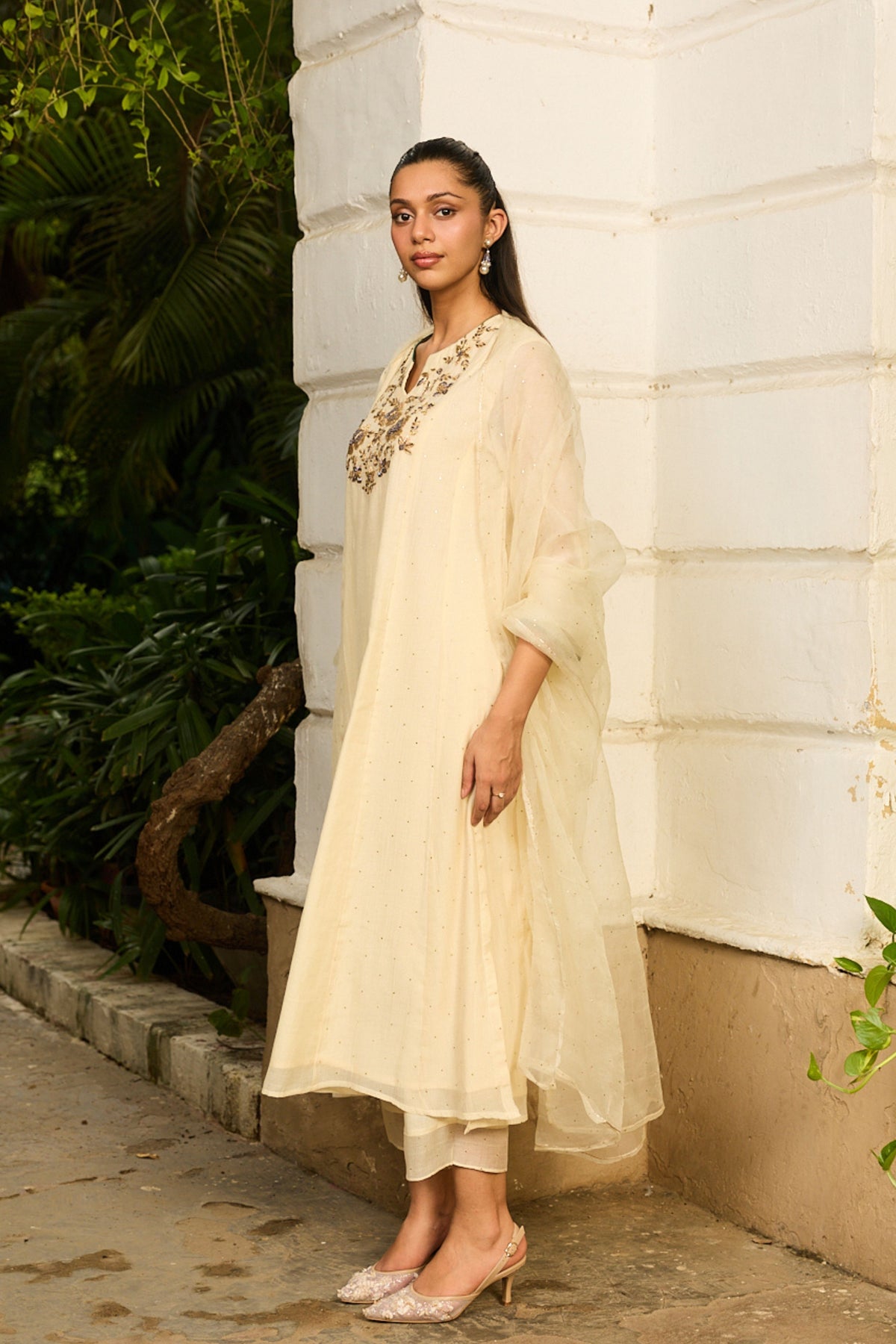 Thea Kurta Set