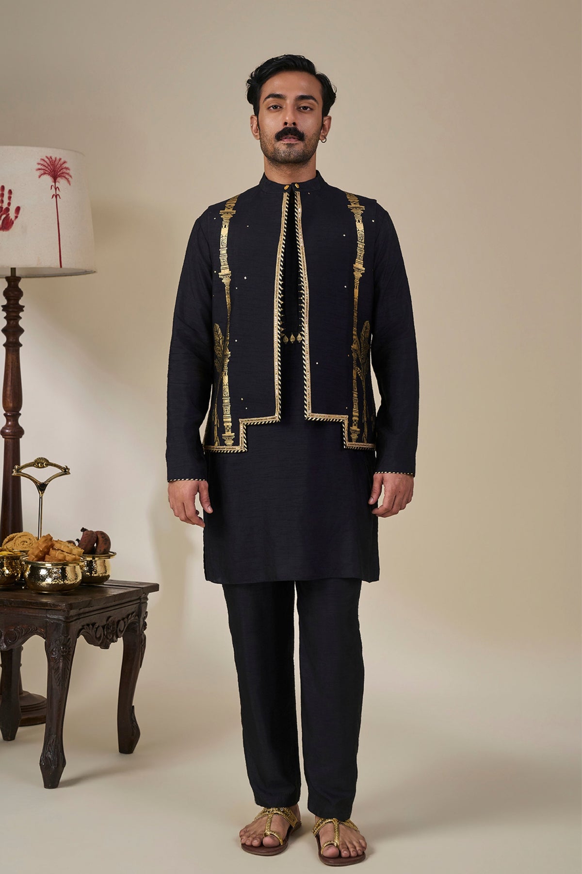 Black Malabar Grove Bandi Set