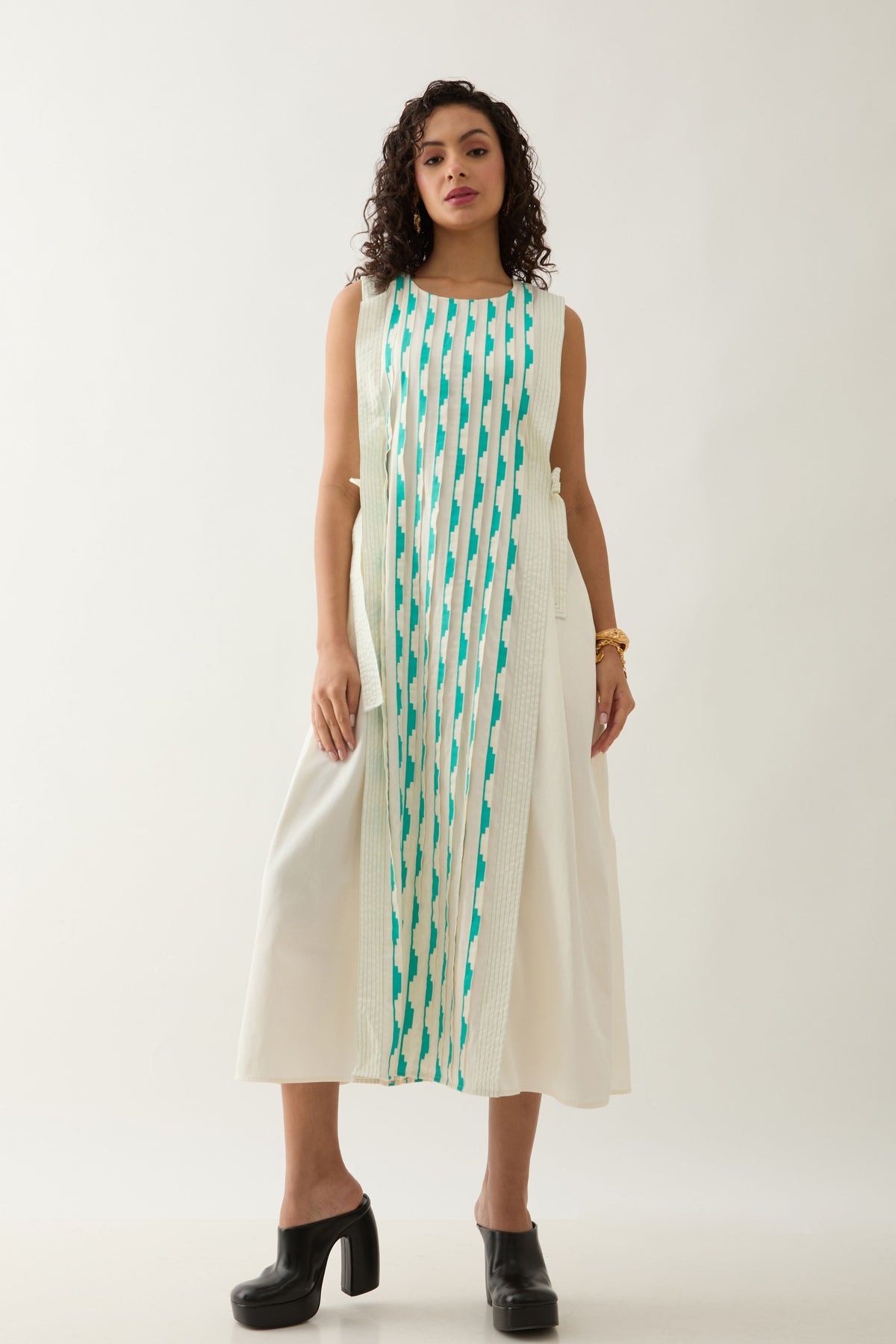 Oscar Off White Dress
