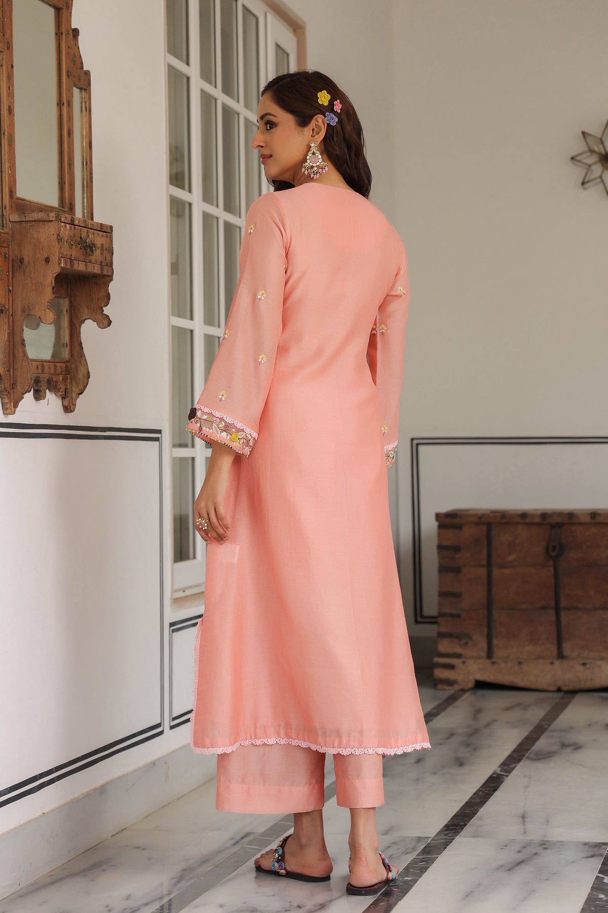 Gulzar Choker Neck Kurta Set