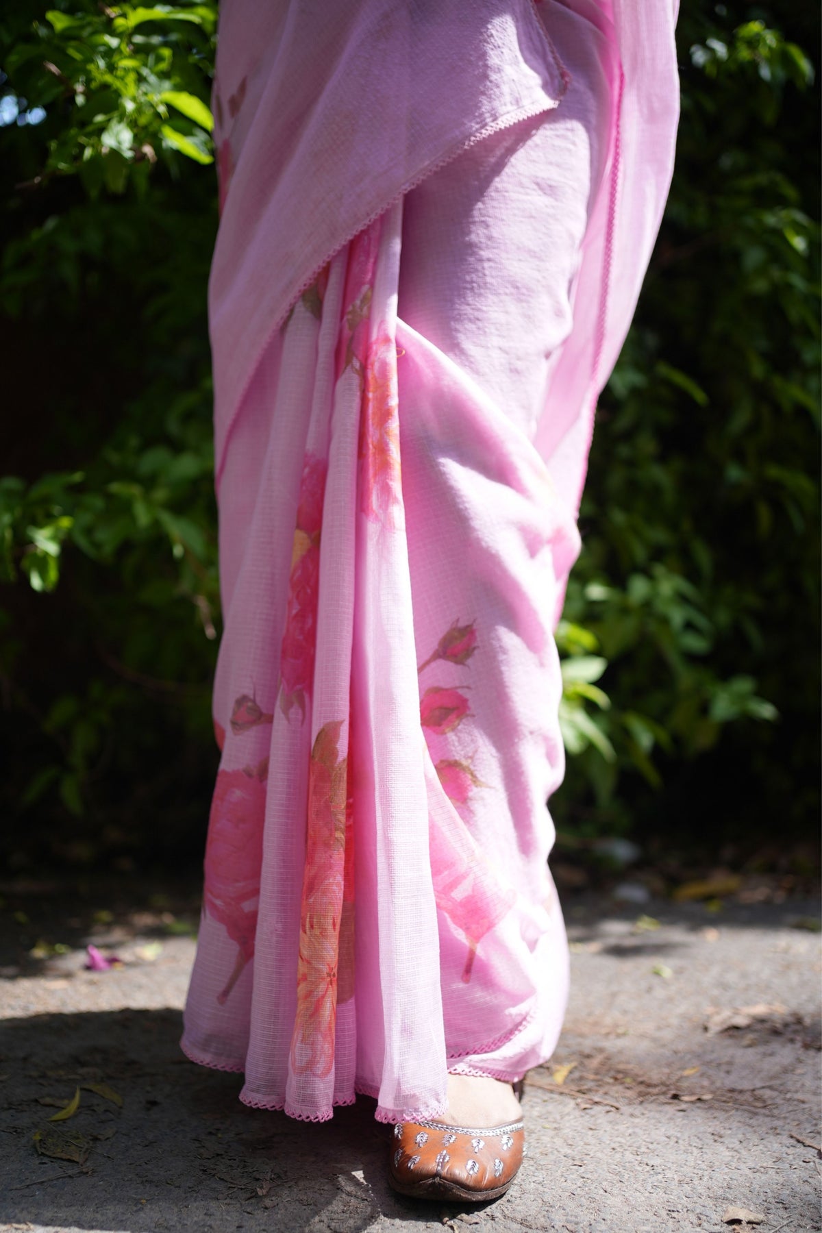 Juhi Elegant Floral Pink Saree