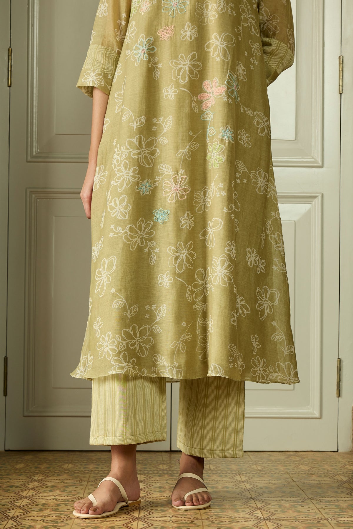 Meadow  Embroidered Kurta Set