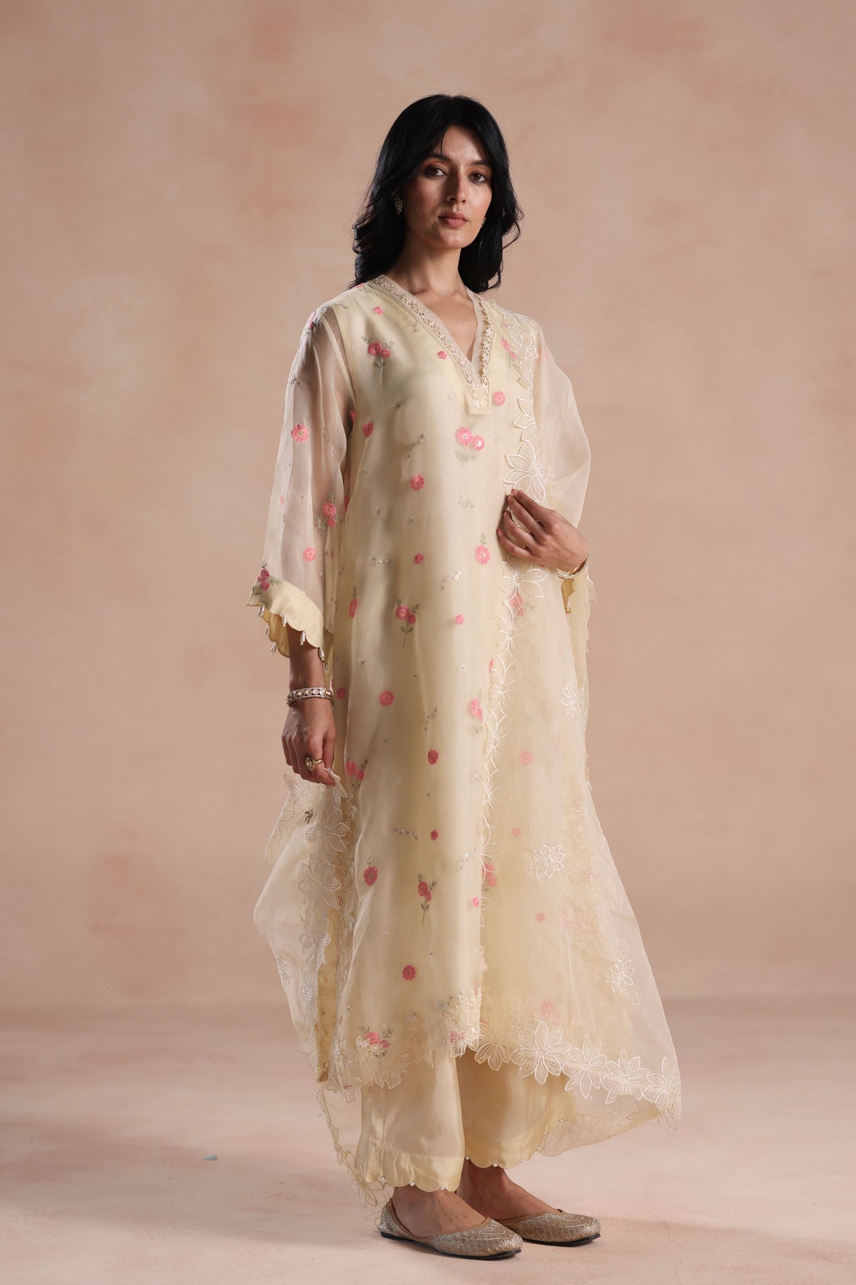 Sareena Ivory Kurta Set