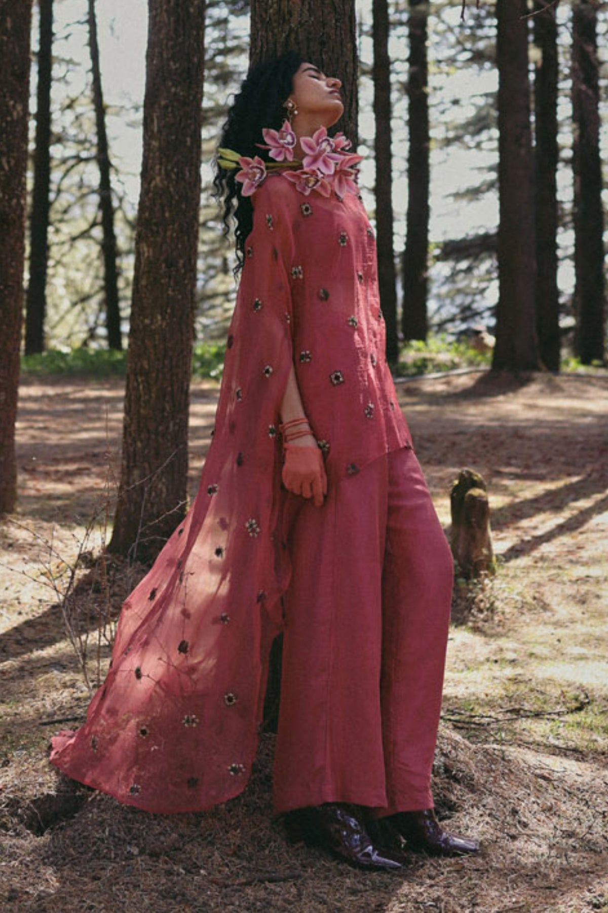 Pollen Rift Cape Set
