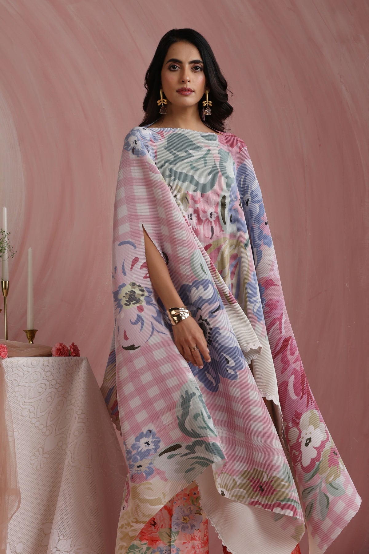 Raj Bagh Cape Set