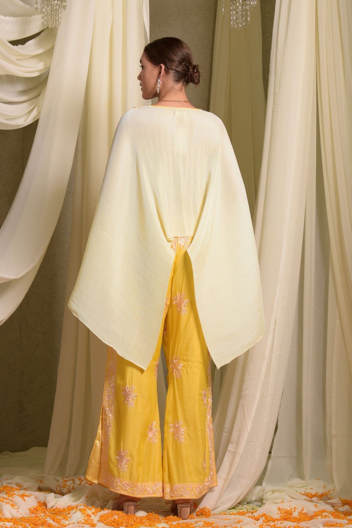 Pleated Cape Set