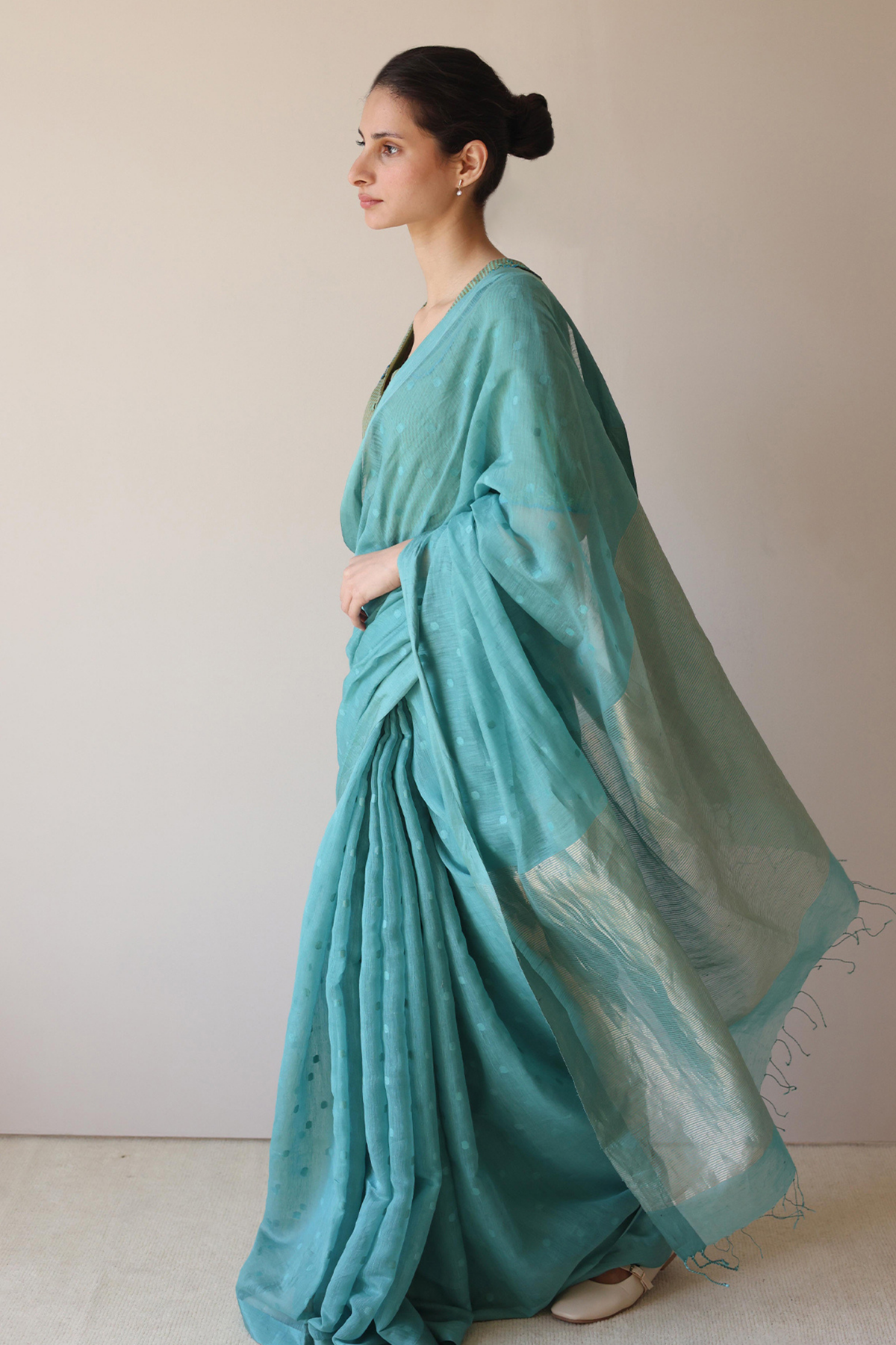 Teal Wildflower Meadow Jamdani Saree