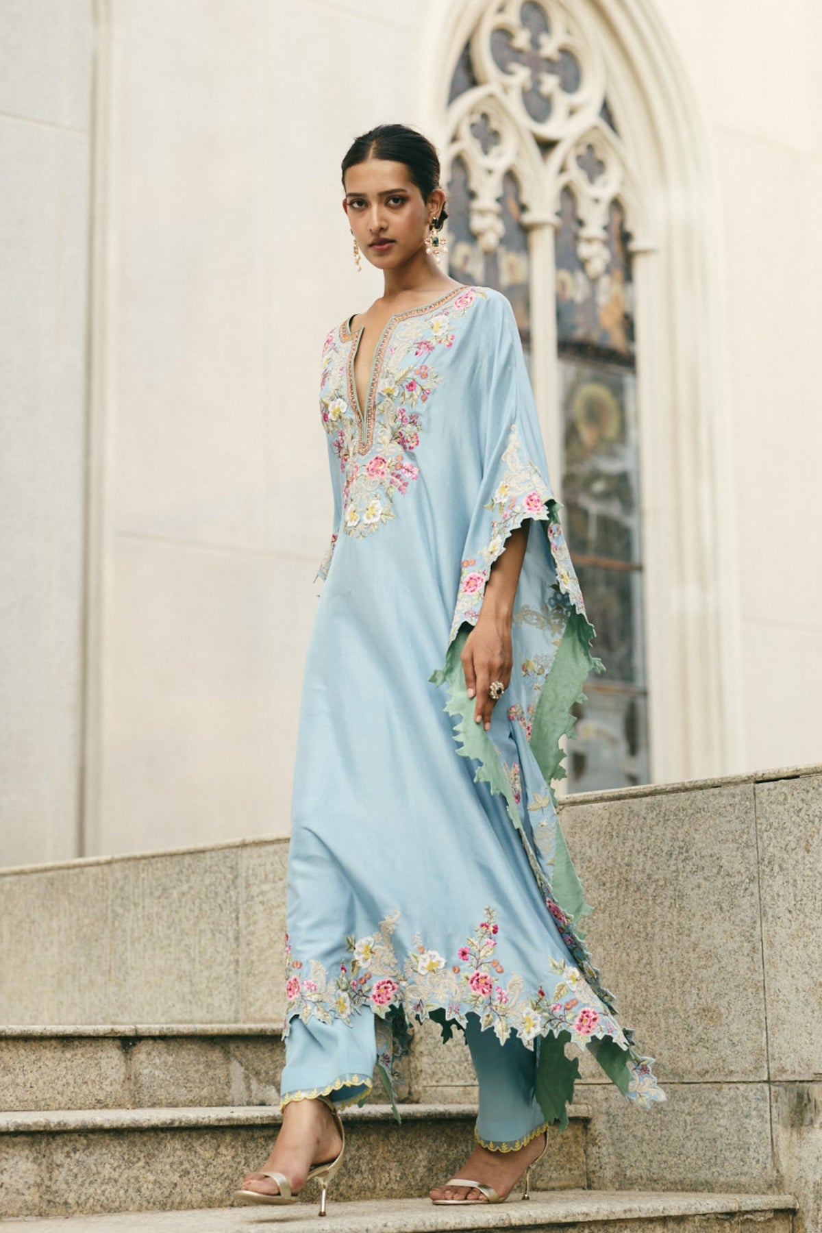 Umang Kaftan Set