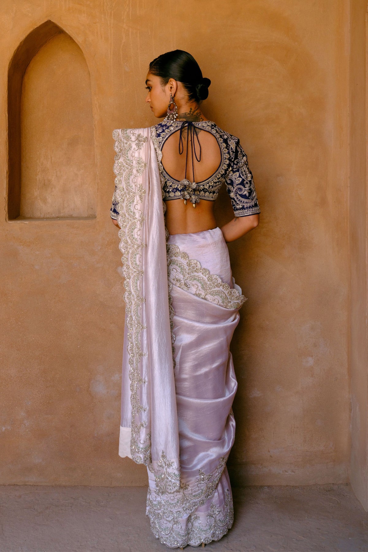 Embroidered Ivory Saree With Blouse