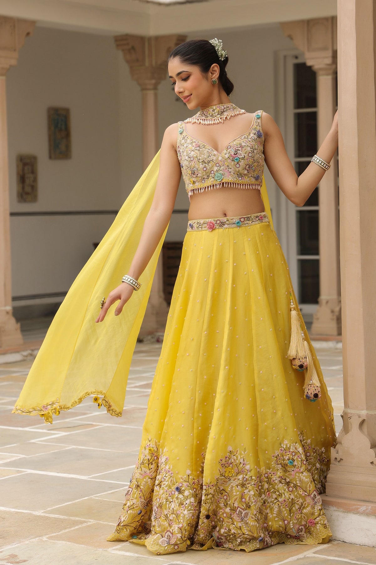 Gulzar Heavy Choker Scallop Lehenga Set