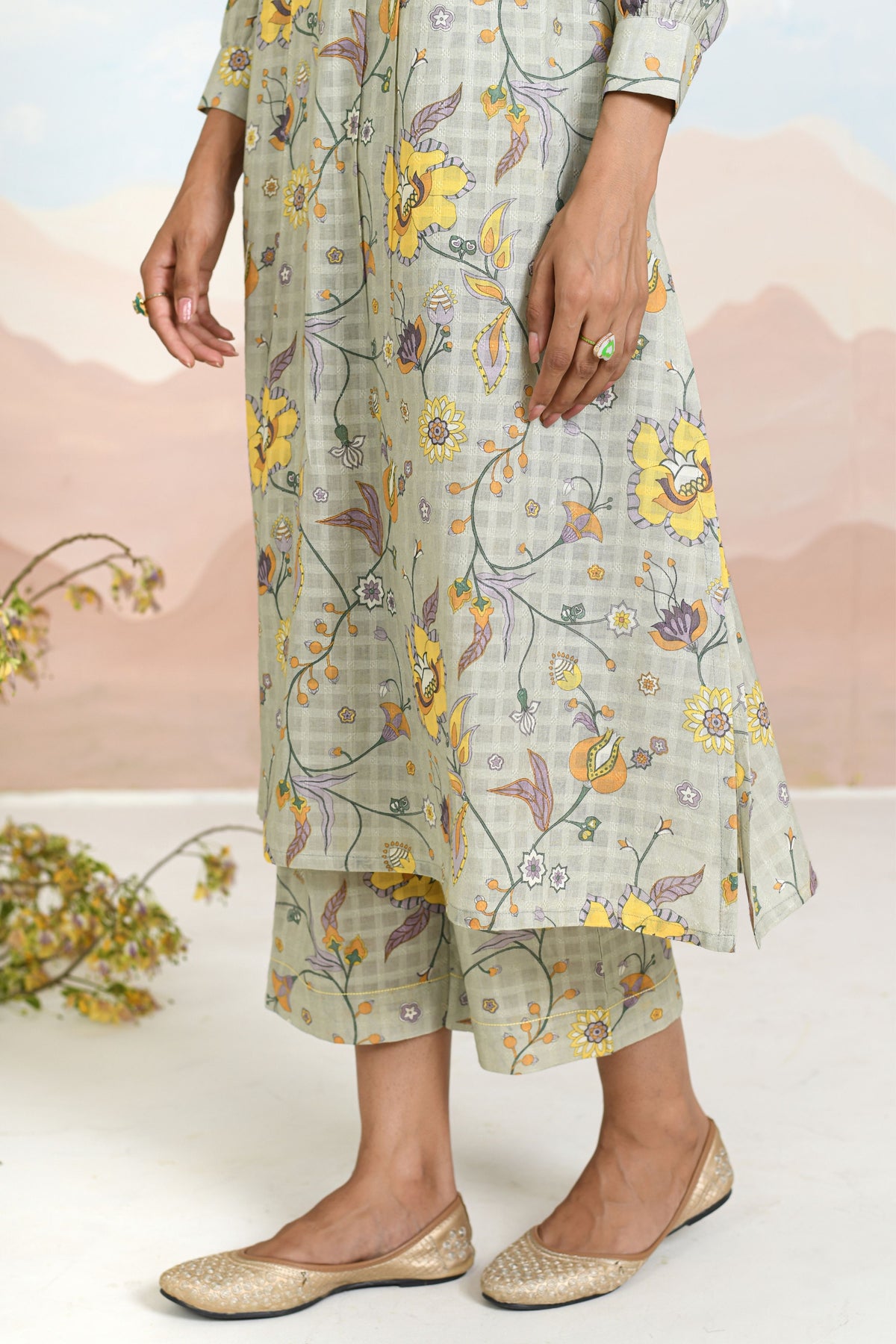 Tendril Kurta