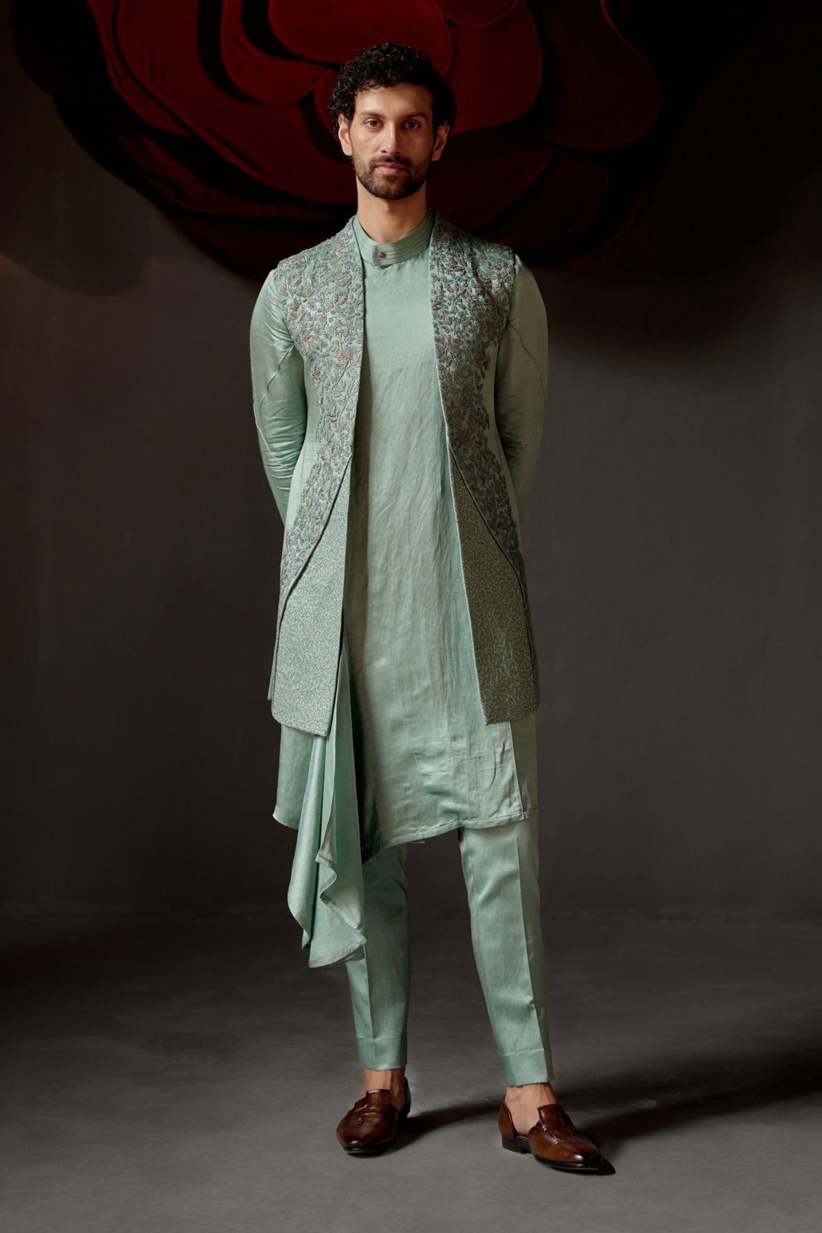 Chateau Drape Kurta Set