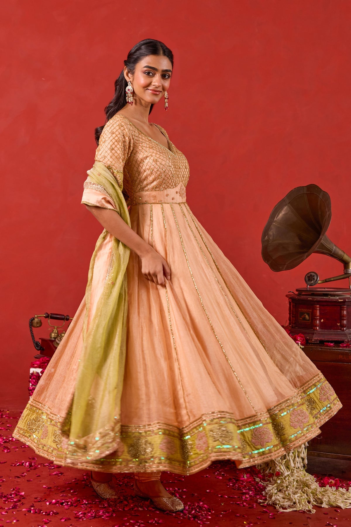 Inaayat Kurta Set