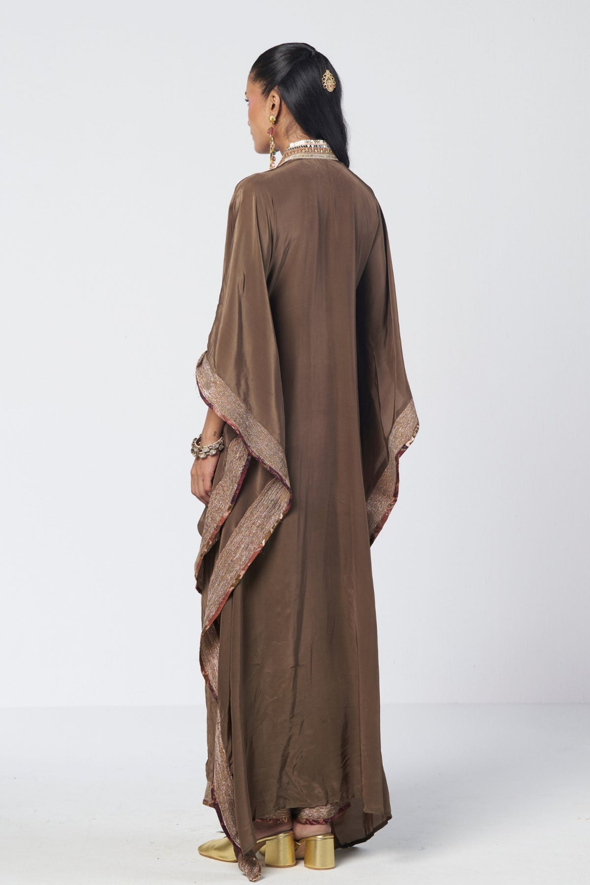 Azra 0live Kaftan Set