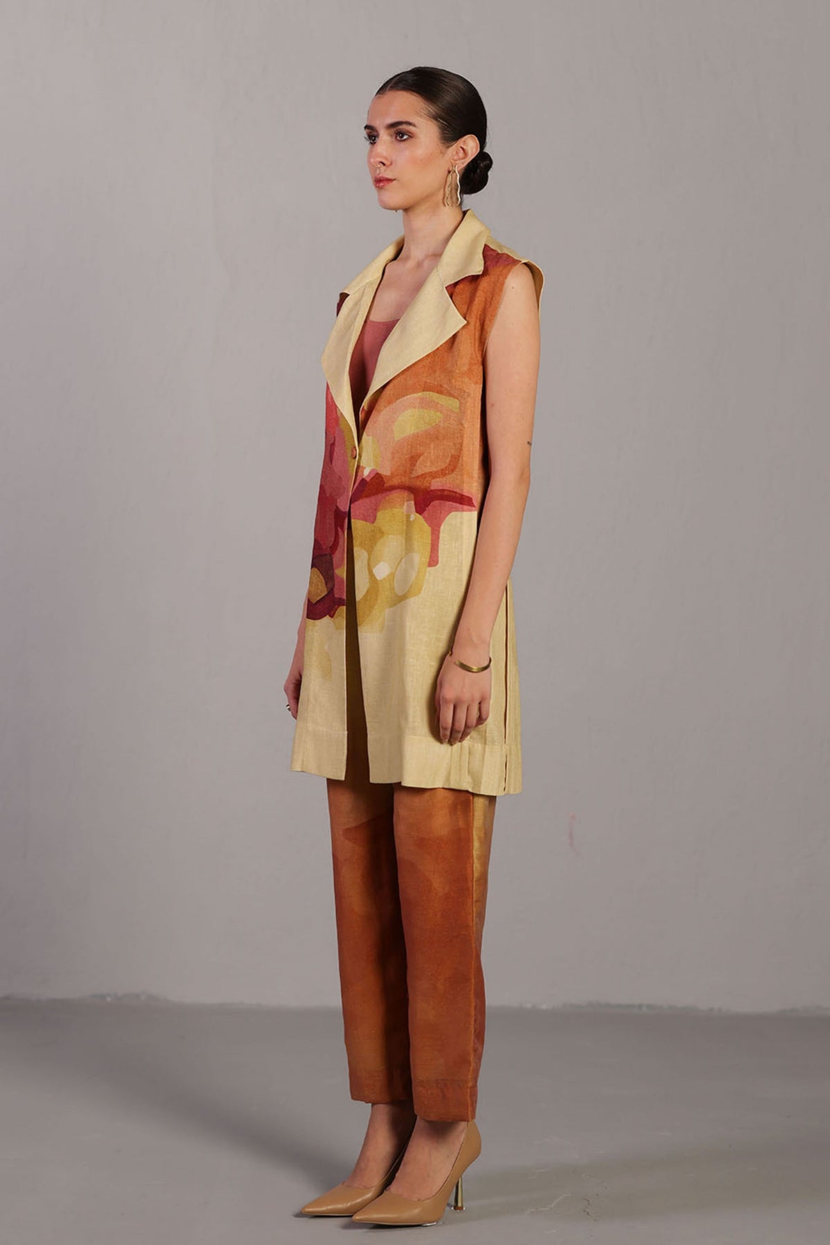 Diffuse Wine and Cream Jacket