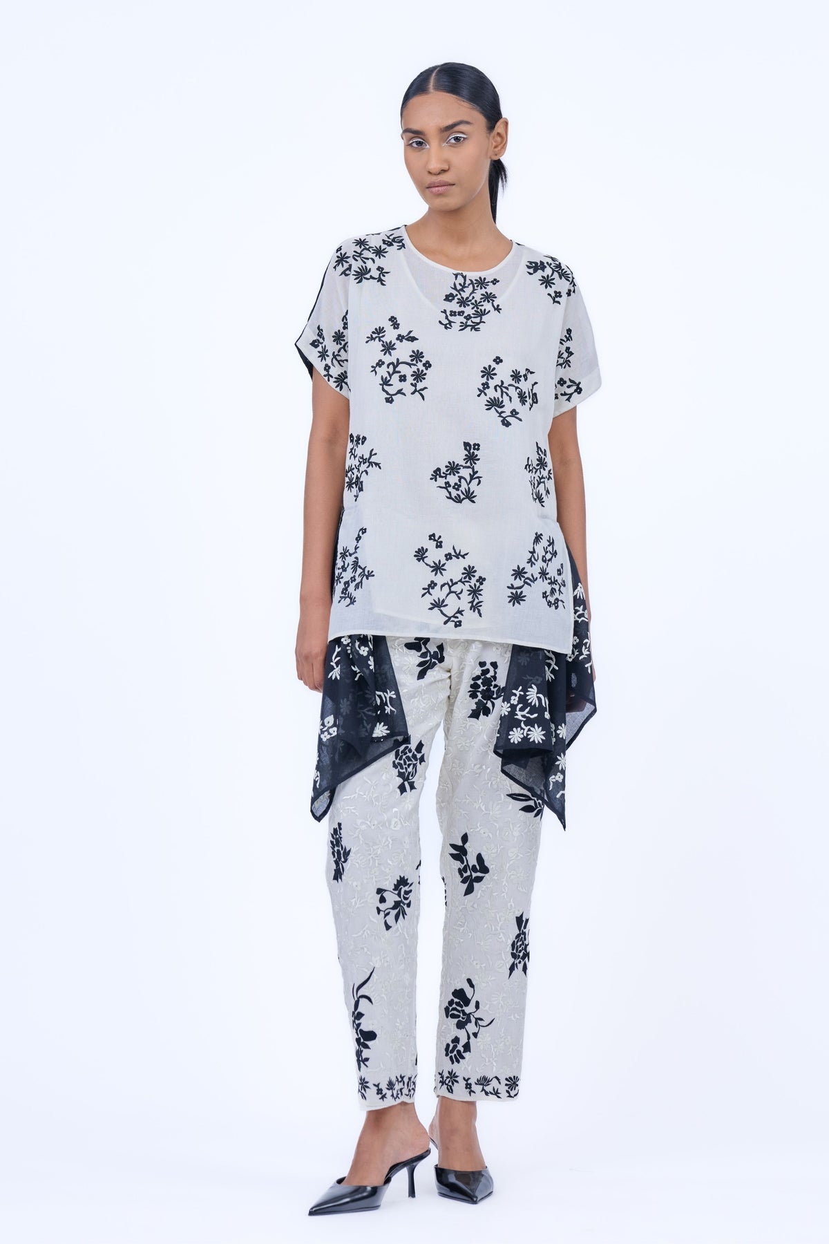 Ecru Black Cotton Pant