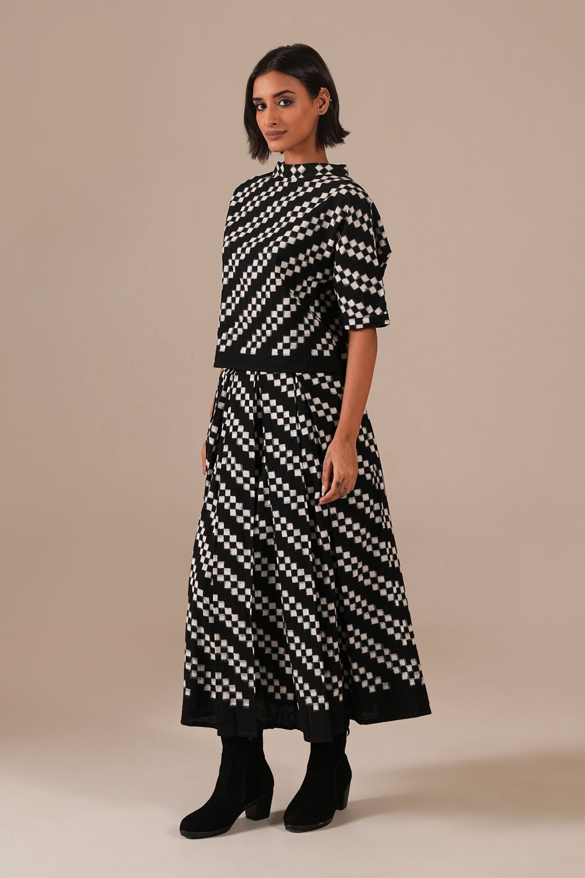 Orbit Skirt Set