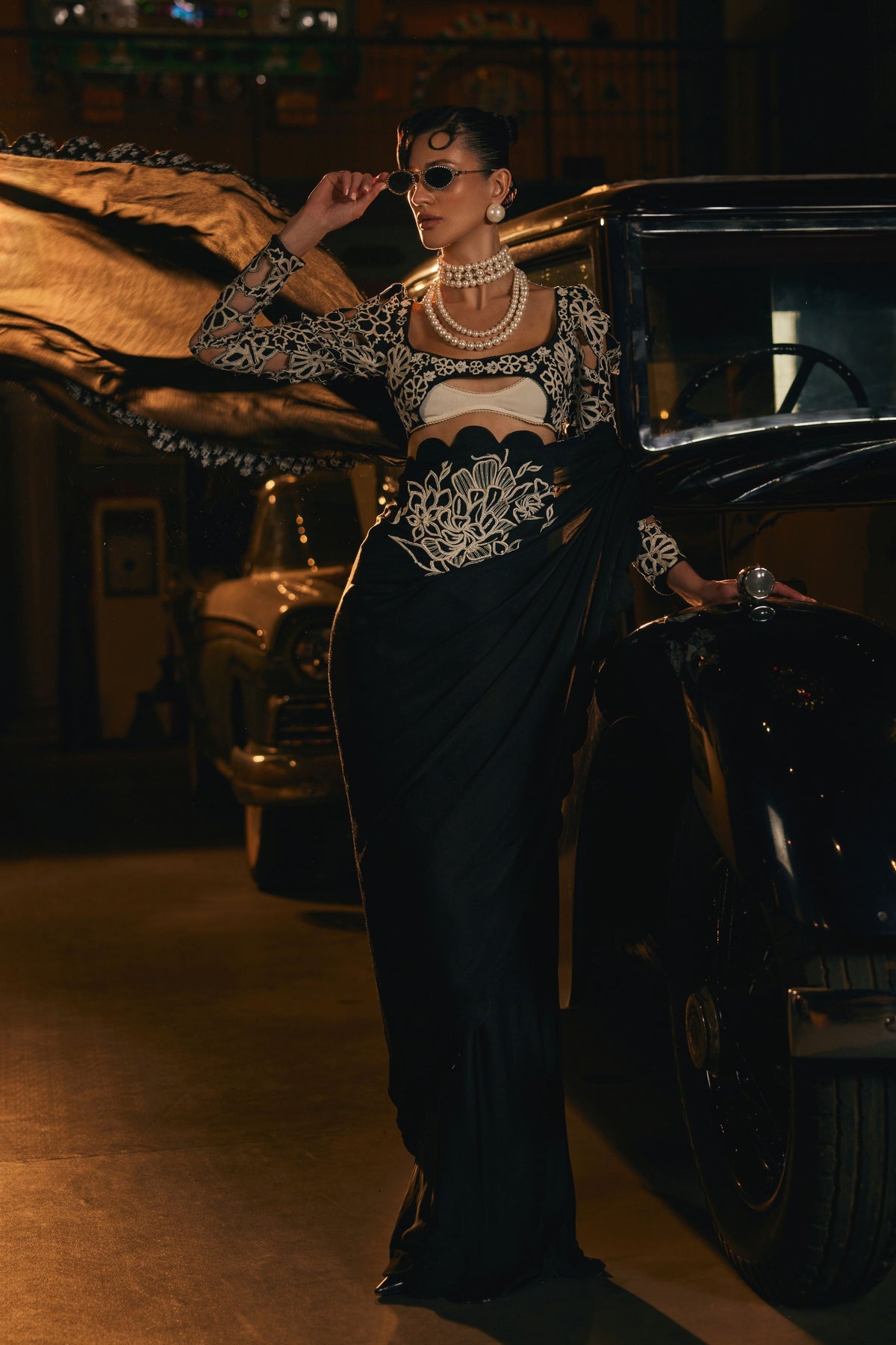 Black Scalaped Saree Set