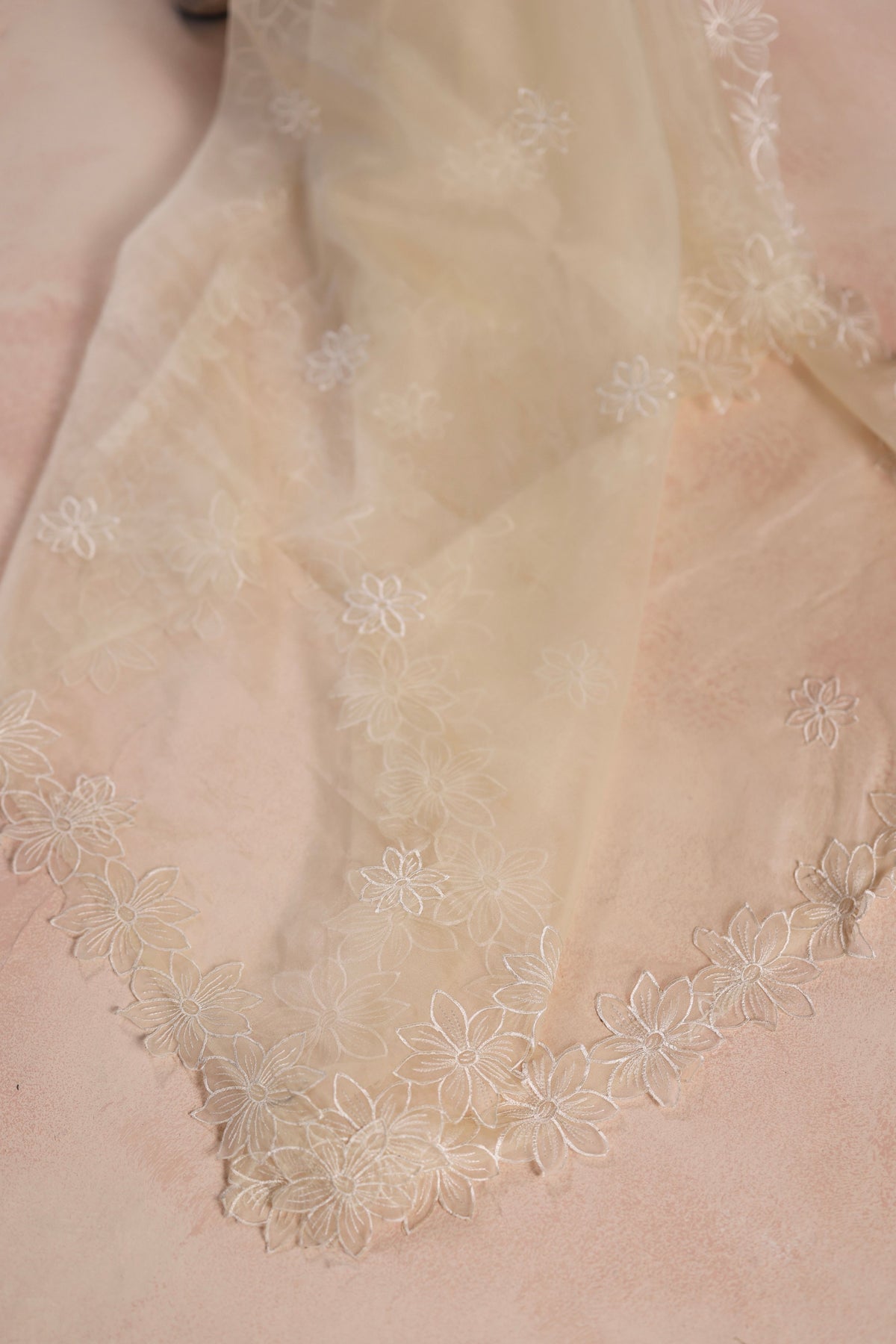 Sareena Ivory Kurta Set