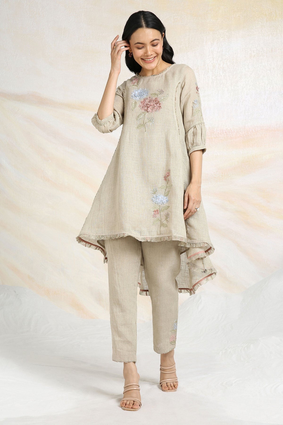 Hydrangea Natural Tunic Set