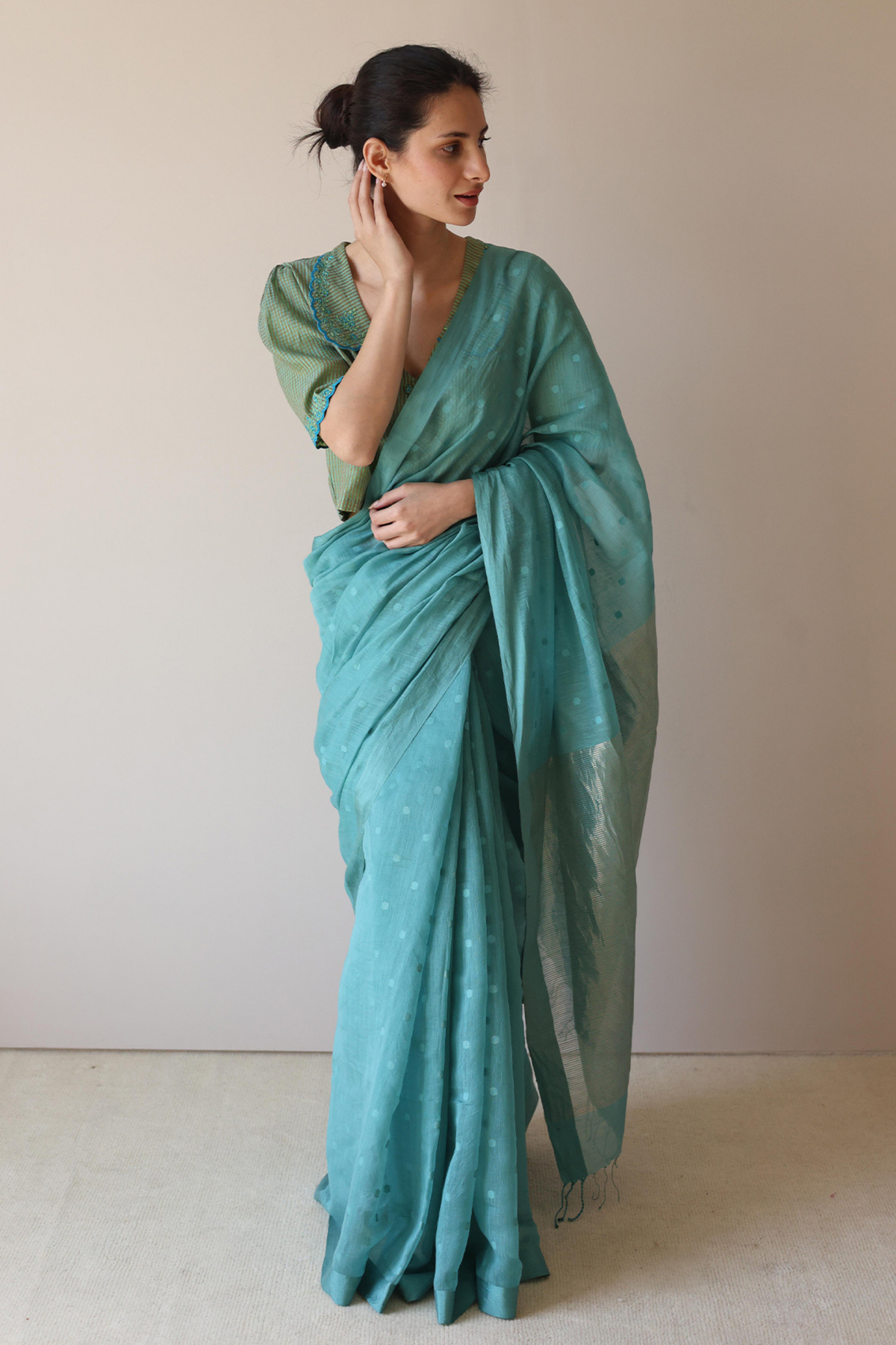 Teal Wildflower Meadow Jamdani Saree