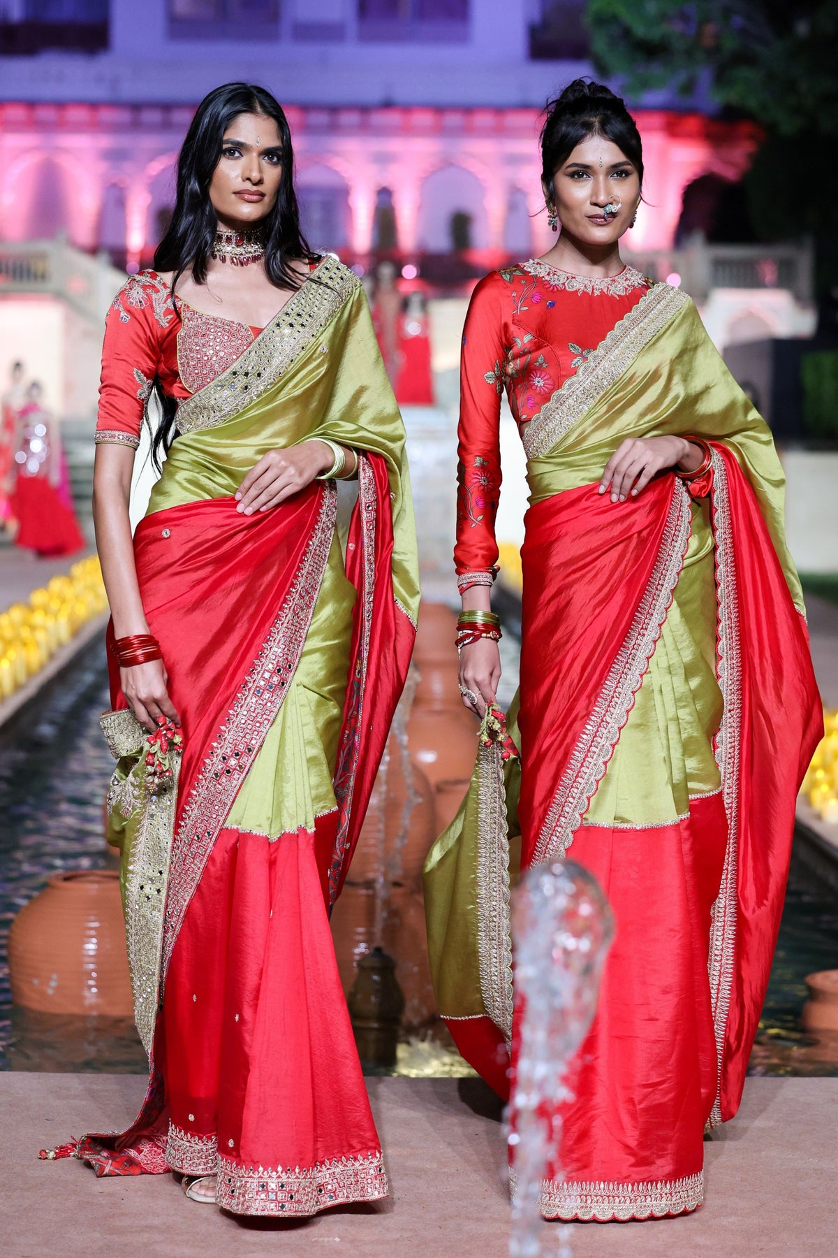 Surkh Laal Marodi Saree Set