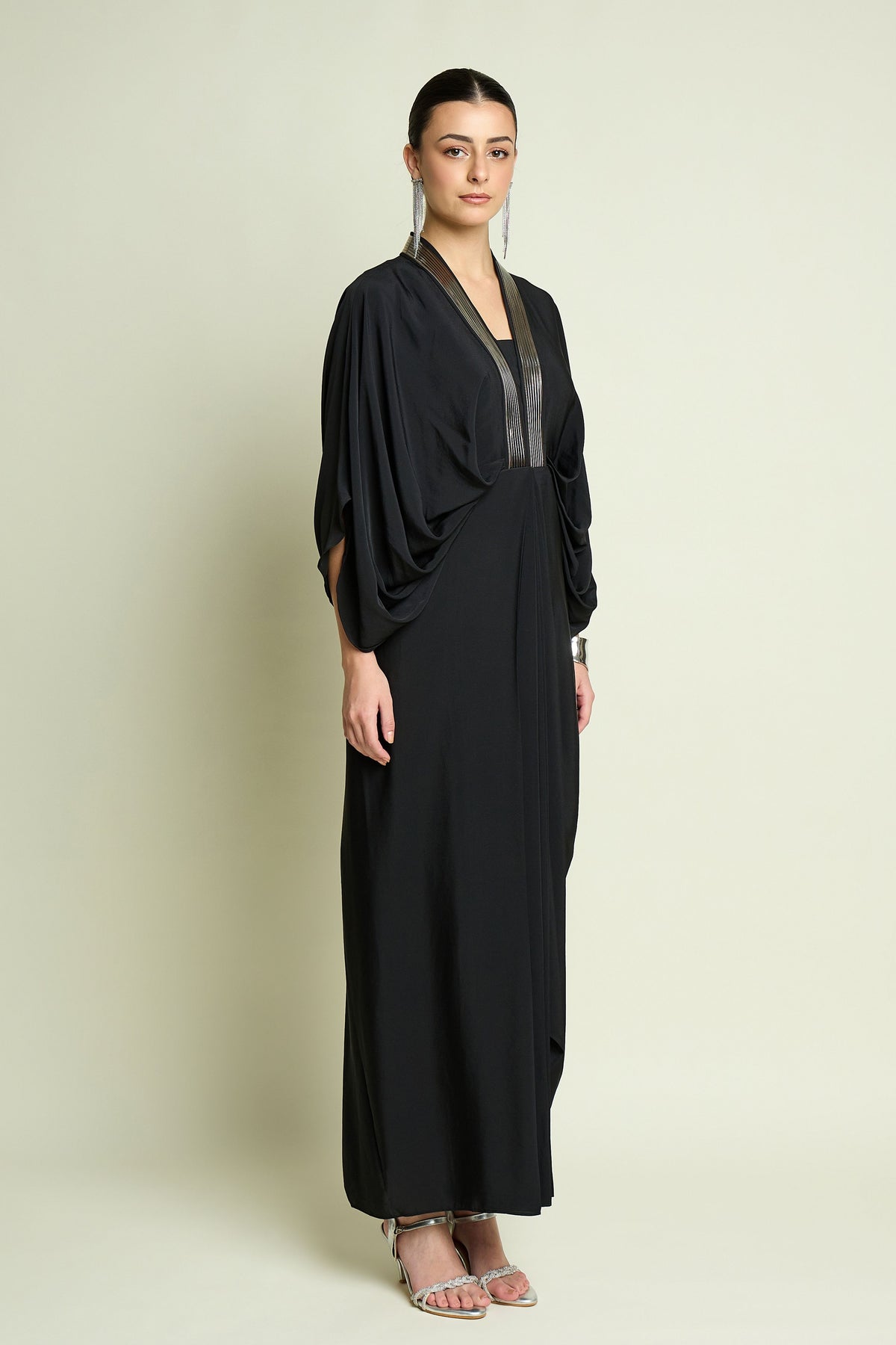 Noir Kaftan