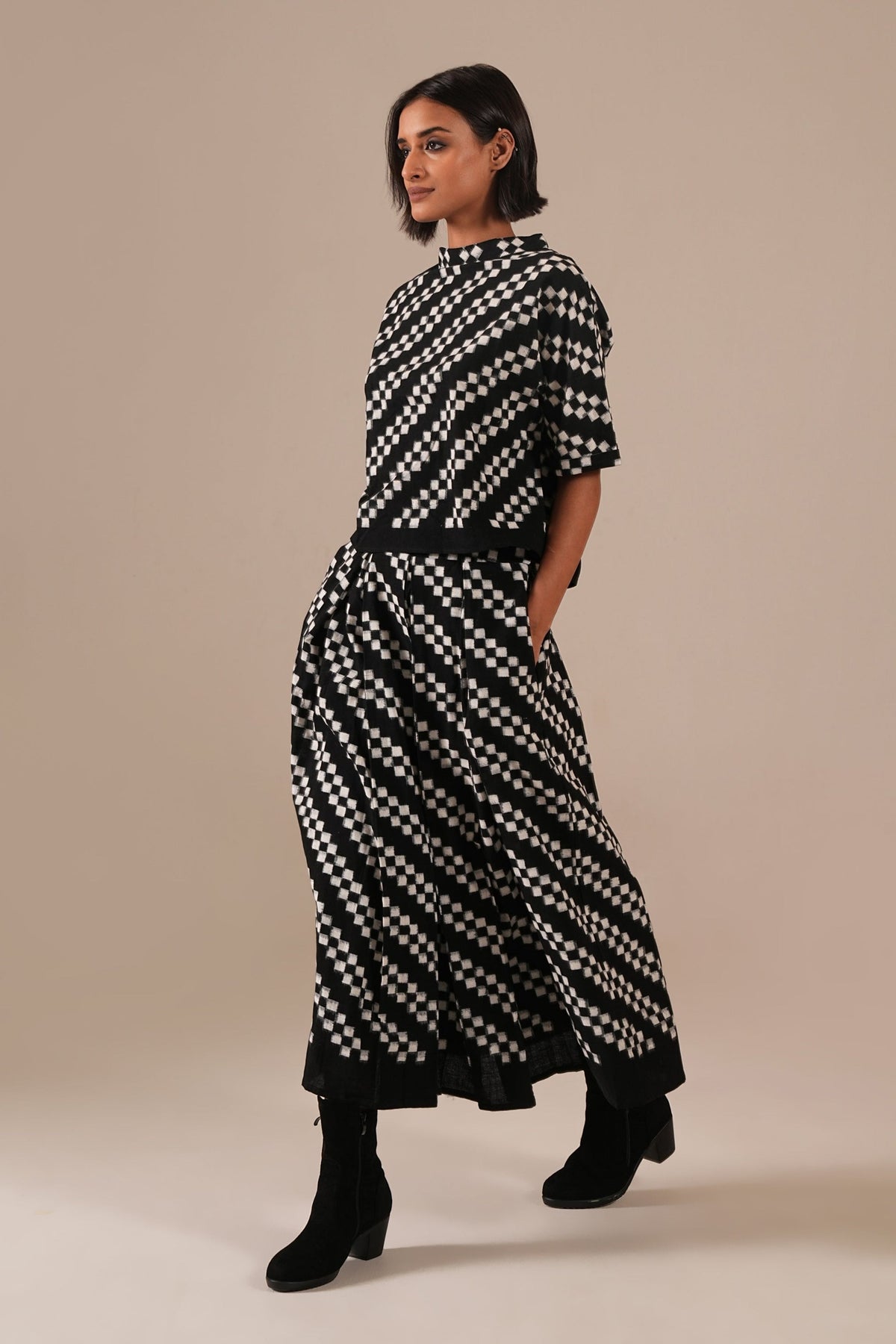 Orbit Skirt Set