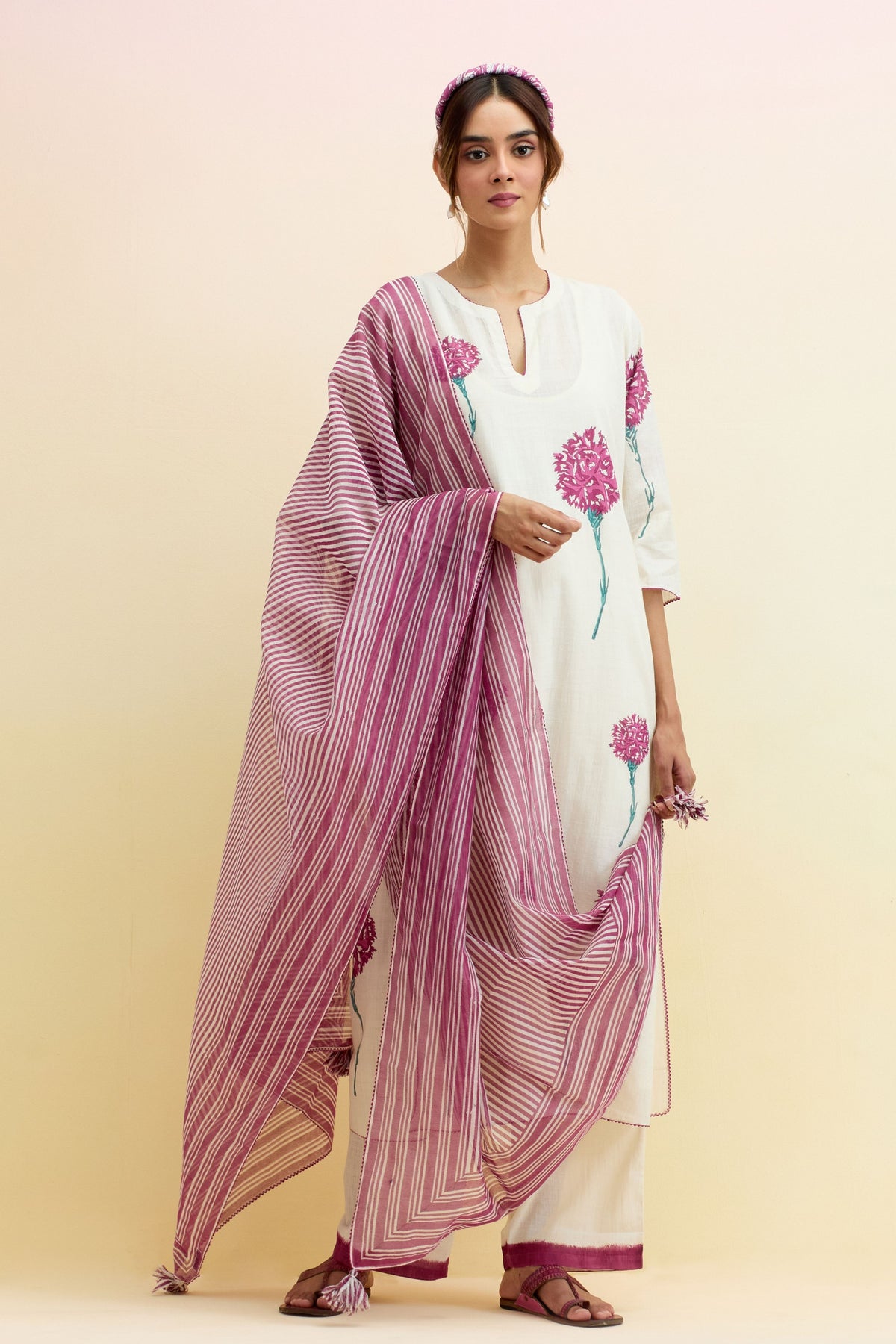 Off White Straight Kurta Set