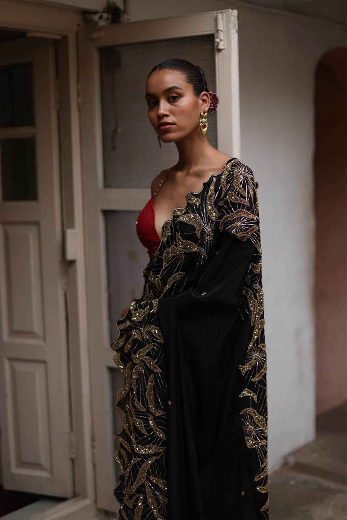 Gilded Noir Saree Set