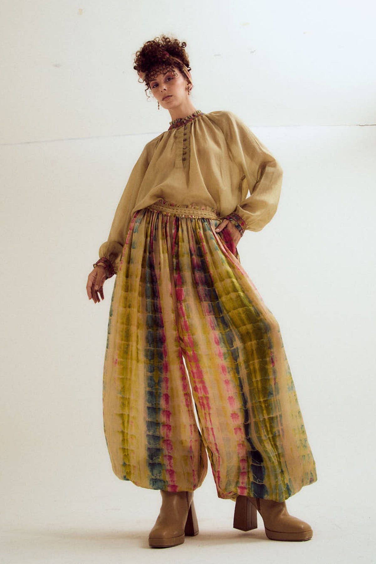 Bauhini Pants