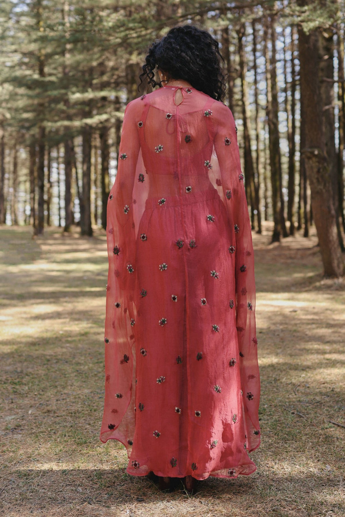 Pollen Rift Cape Set