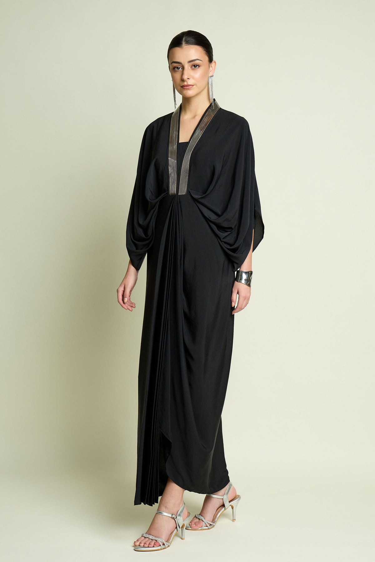 Noir Kaftan