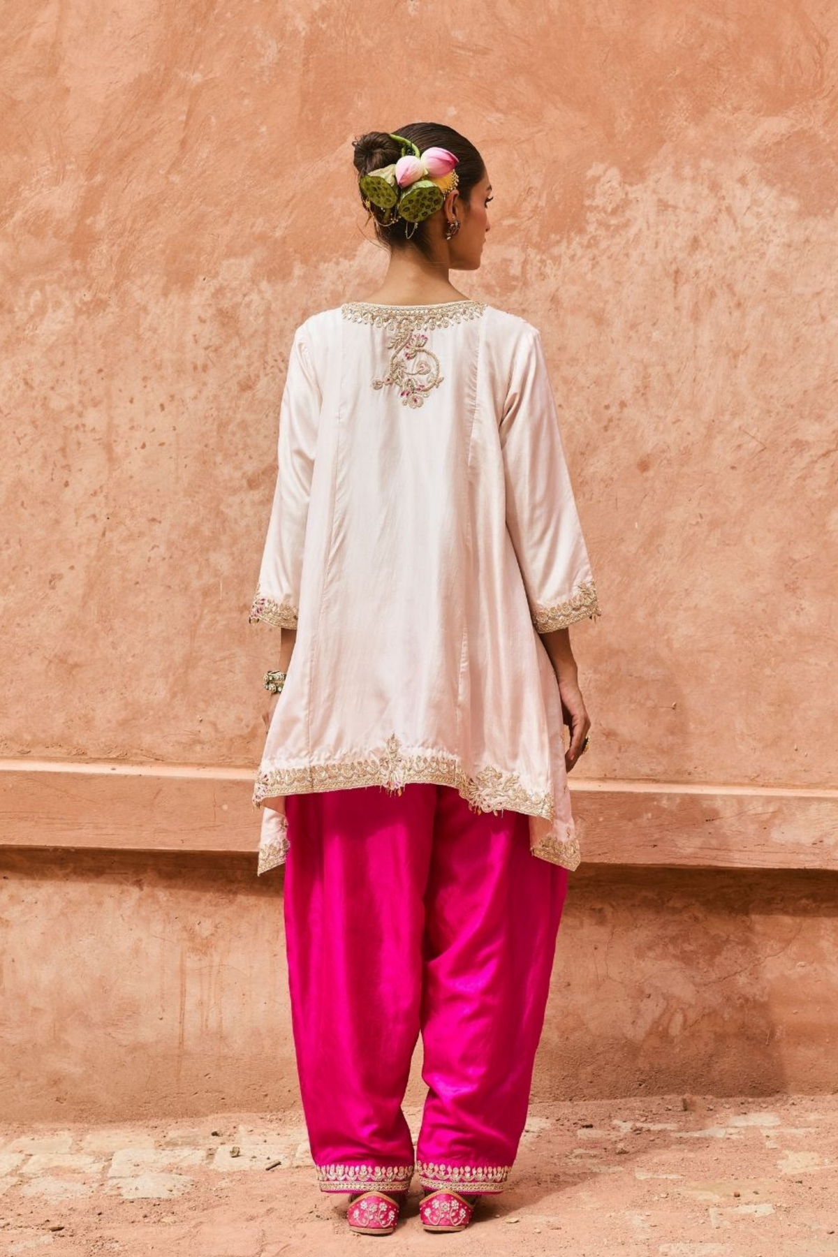 Isha Ivory Tunic Set