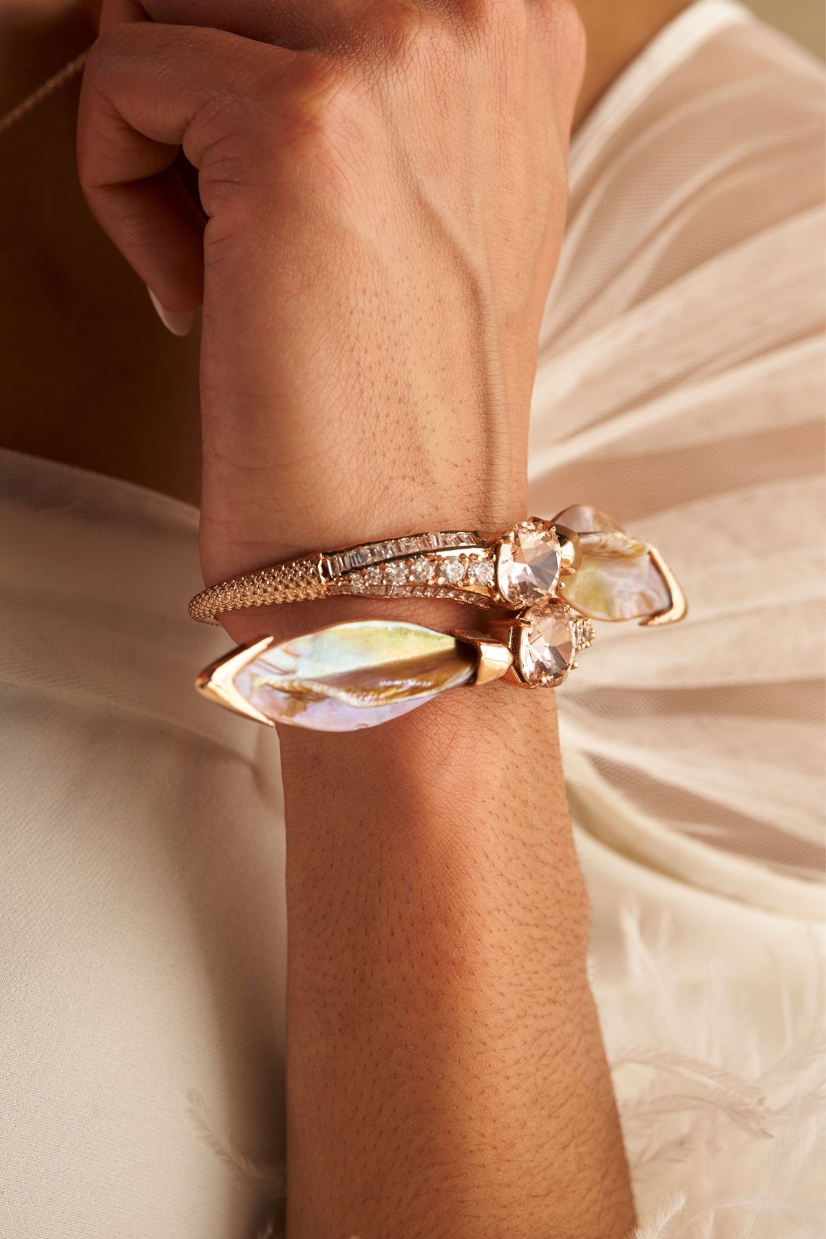 Le Palm Serefina  Handcuff