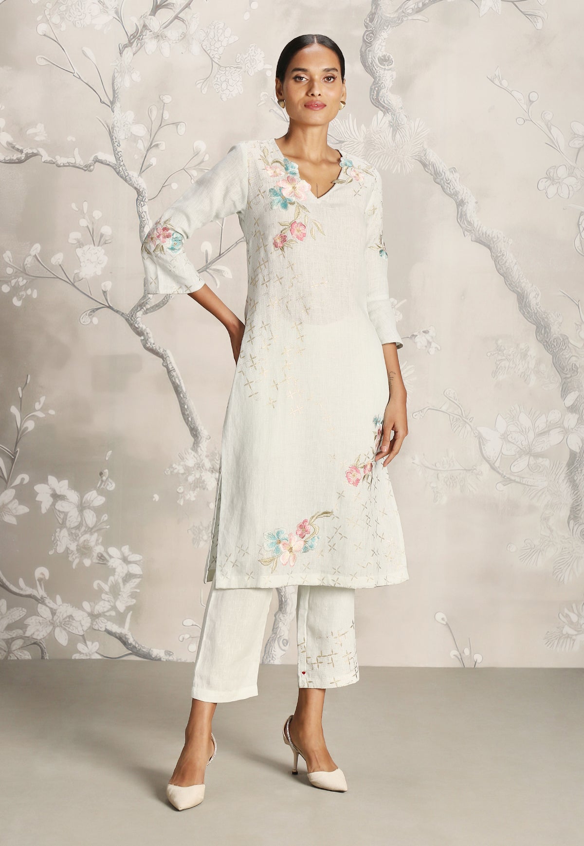 Bonny Corsage Kurta Set