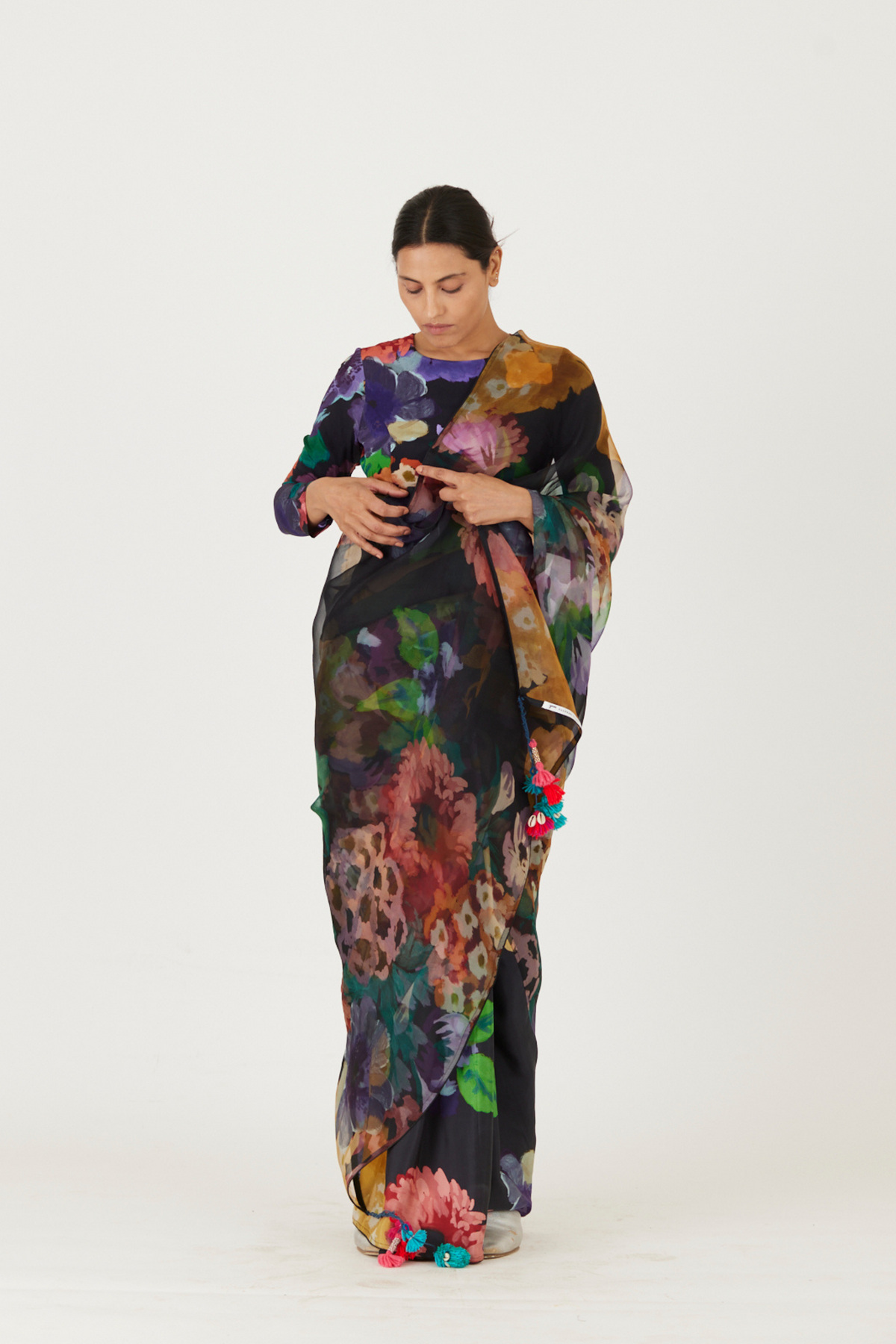 Farah Black Saree