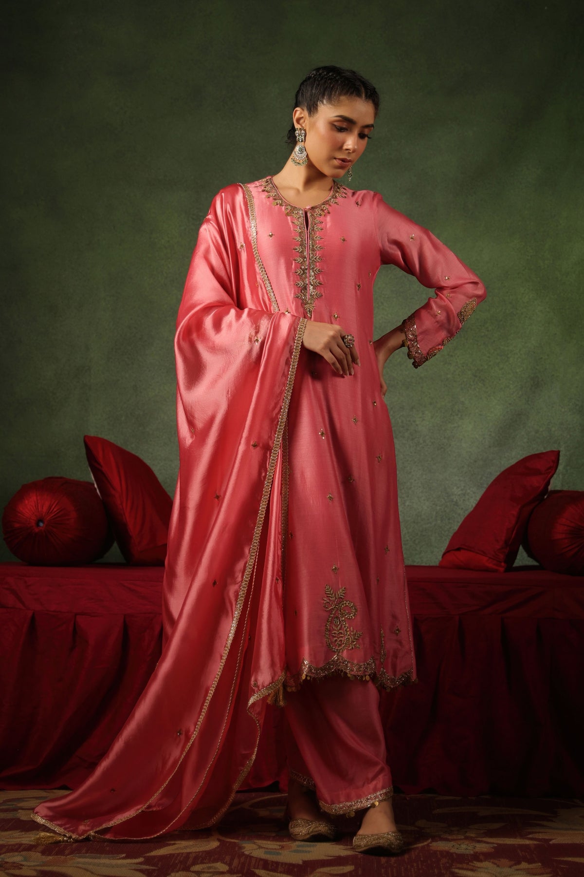 Pink Ambi Buta Kurta Set