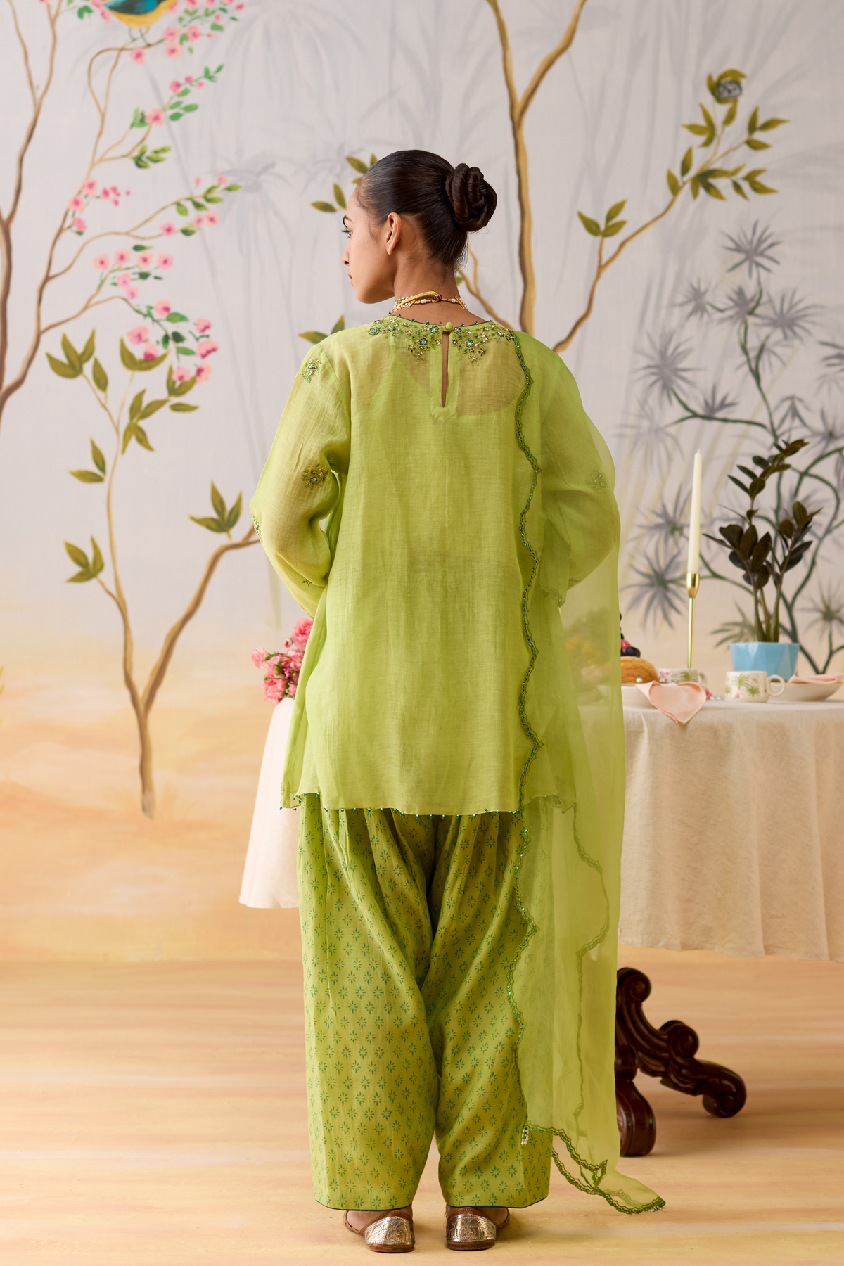 Kiyana Kurta Set