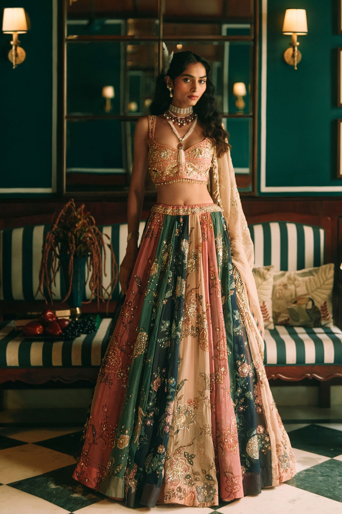 Aura Lehenga Set