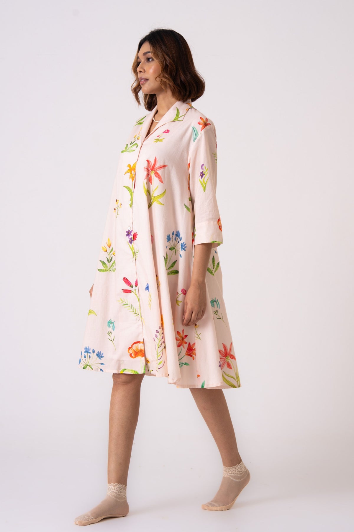 Eira Chic Beauty Dress