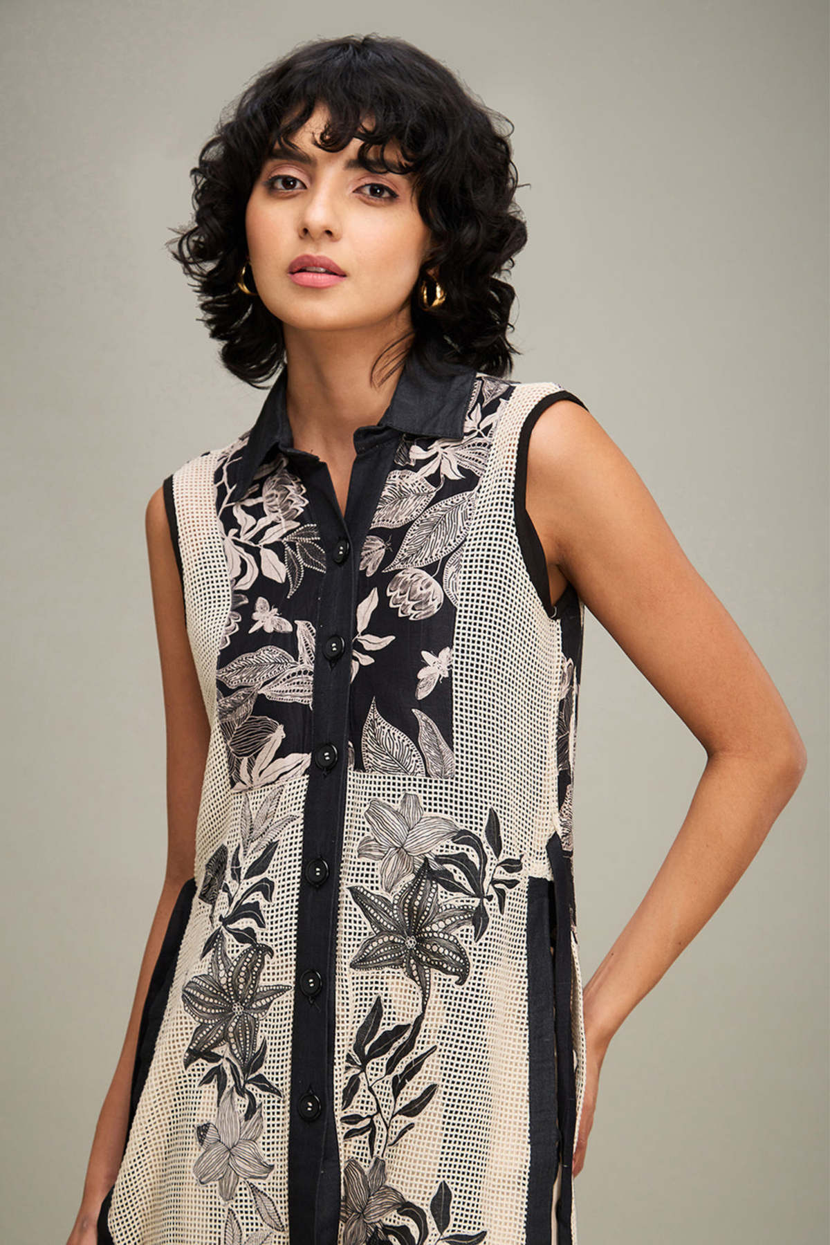 Ahyana Applique Kurta Set