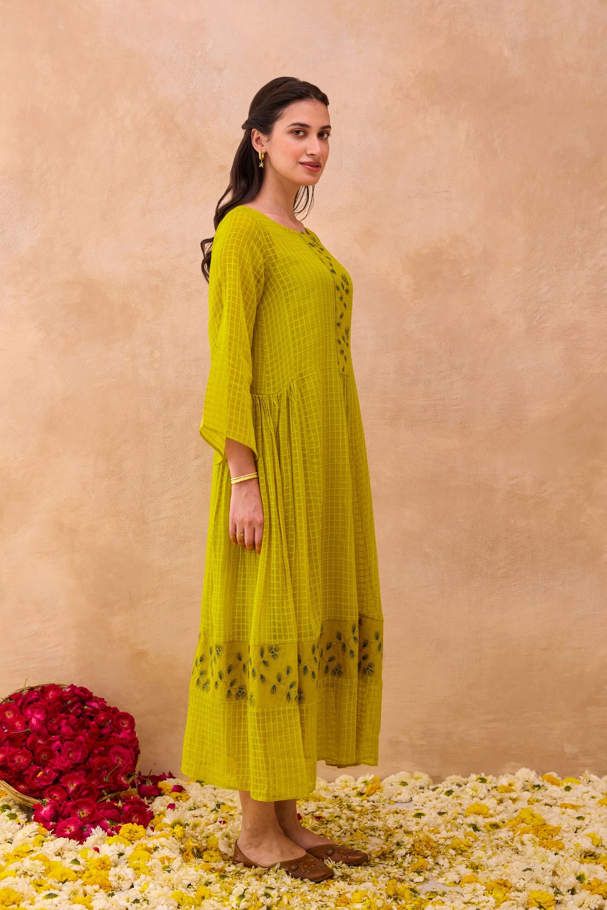 Sunlilt Meadow Dress