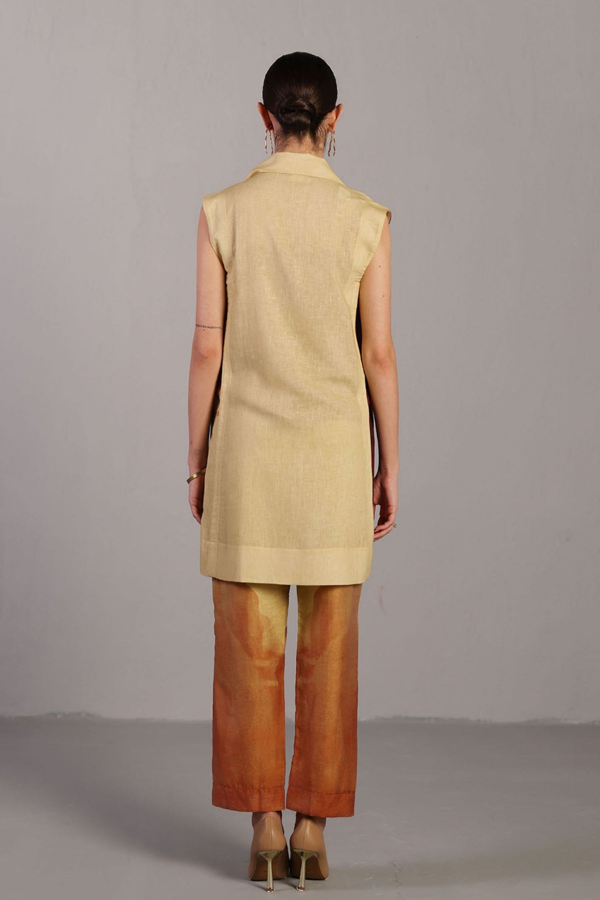 Diffuse Wine and Cream Jacket