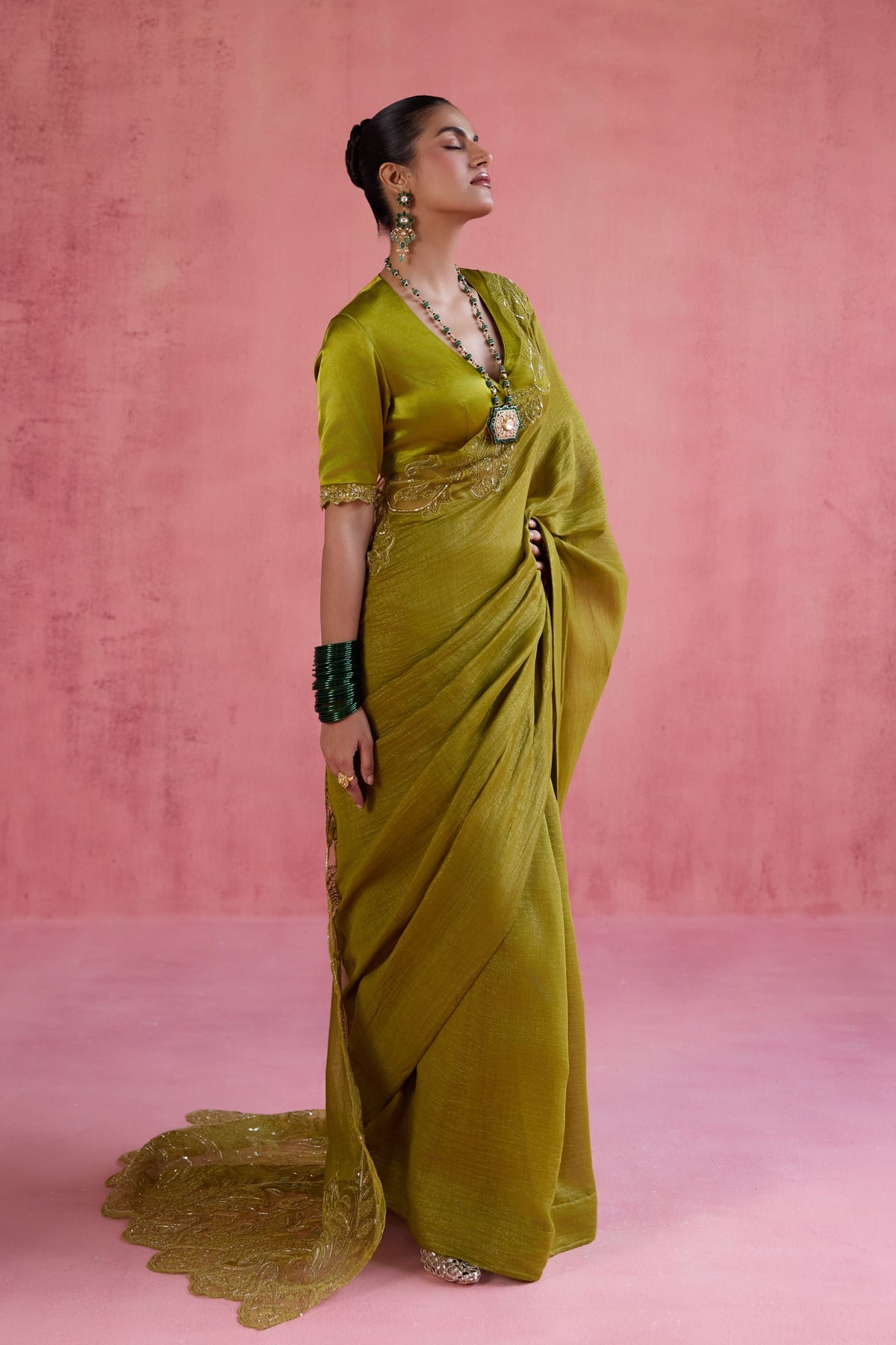Naaz Saree Set