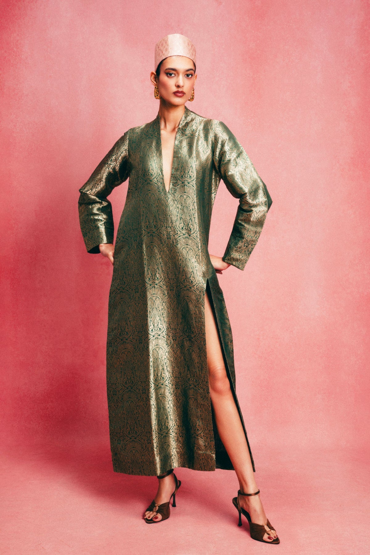 Handwoven Emerald Green Banarasi Kaftan