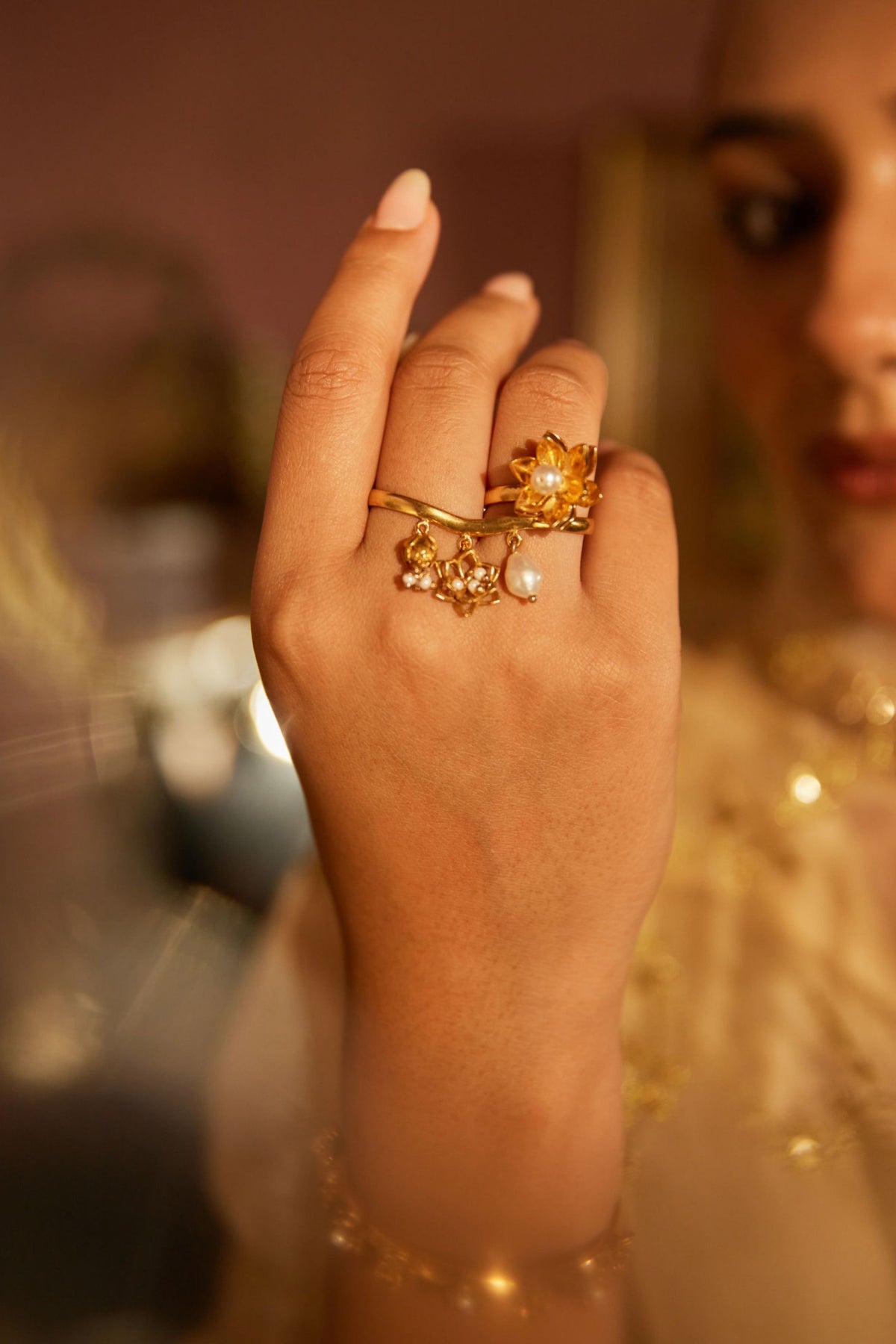 Kamal Kali Two Finger Ring